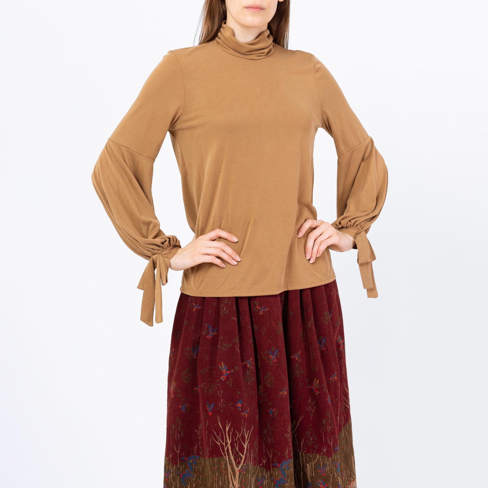 Vintage Y2K Tan Balloon Sleeve Peasant Blouse - Small | Boho Long Sleeve Mockneck Top