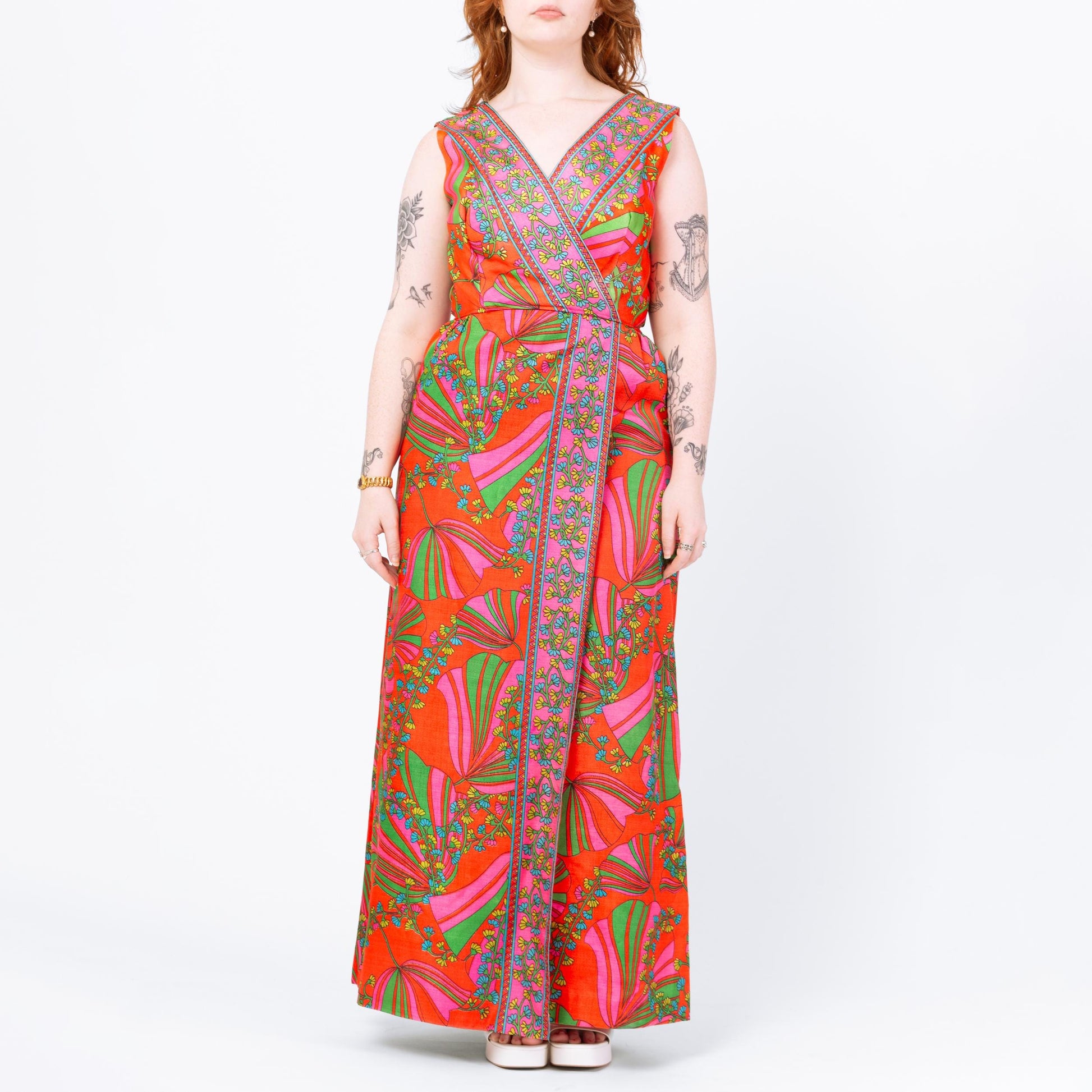 Vintage 60s 70s Psychedelic Tulip Print Maxi Dress - Medium | Boho Red Orange Floral Sleeveless Hostess Party Gown