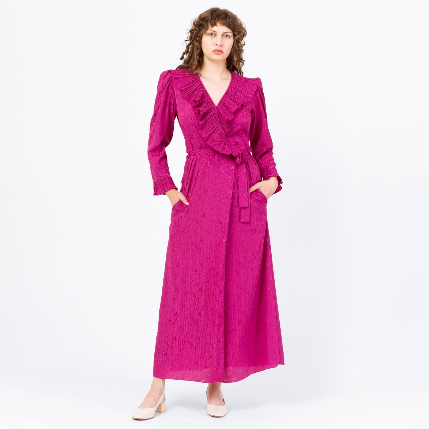 Vintage 80s Magenta Pink Maxi Wrap Lounge Dress - Medium | Retro Long Sleeve Plisse Ruffle Hostess Dressing Gown Peignoir Robe