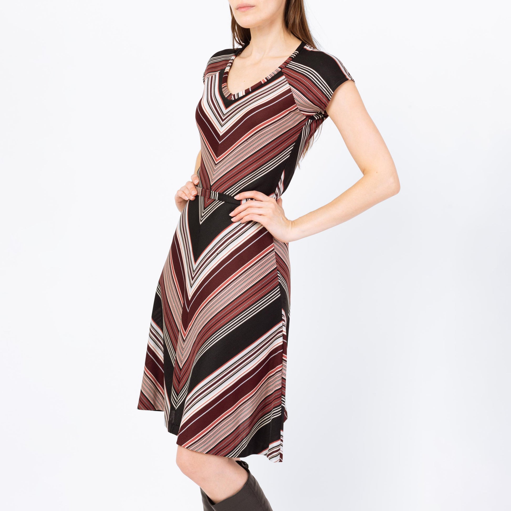 Vintage 70s Mauve Chevron Striped Belted Dress - Extra Small | Retro Short Sleeve A Line Mini Disco Dress