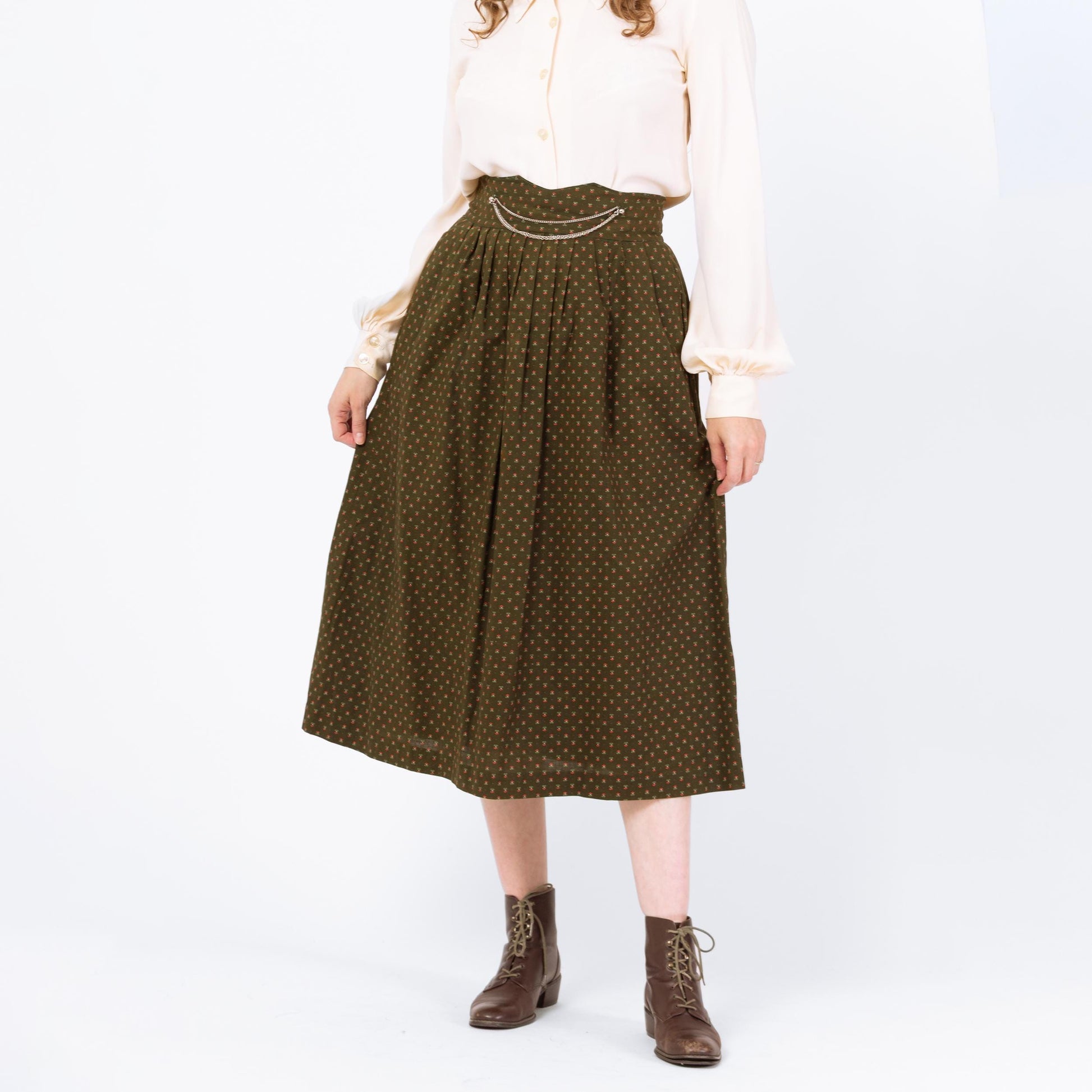 Vintage 70s Green Floral Dirndl Skirt - Medium, 29" Waist | Oktoberfest Austrian Trachten Boho Calico Folk Midi Skirt
