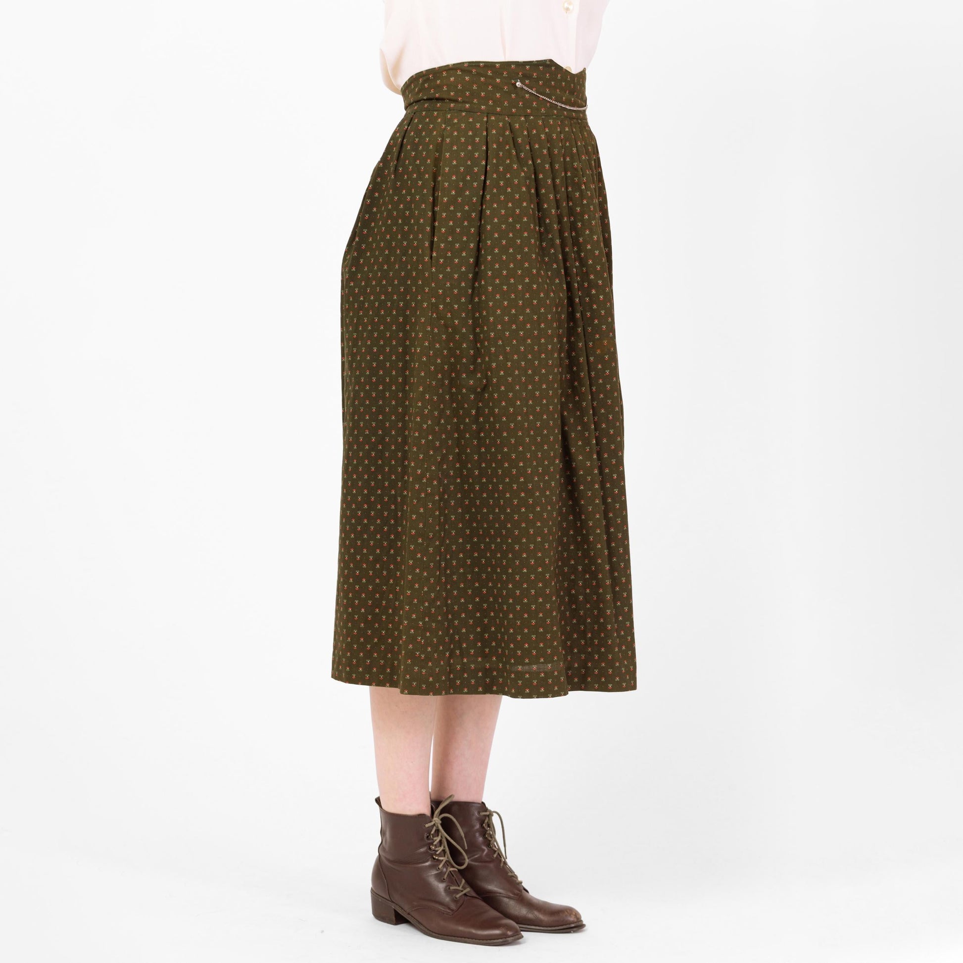 Vintage 70s Green Floral Dirndl Skirt - Medium, 29" Waist | Oktoberfest Austrian Trachten Boho Calico Folk Midi Skirt