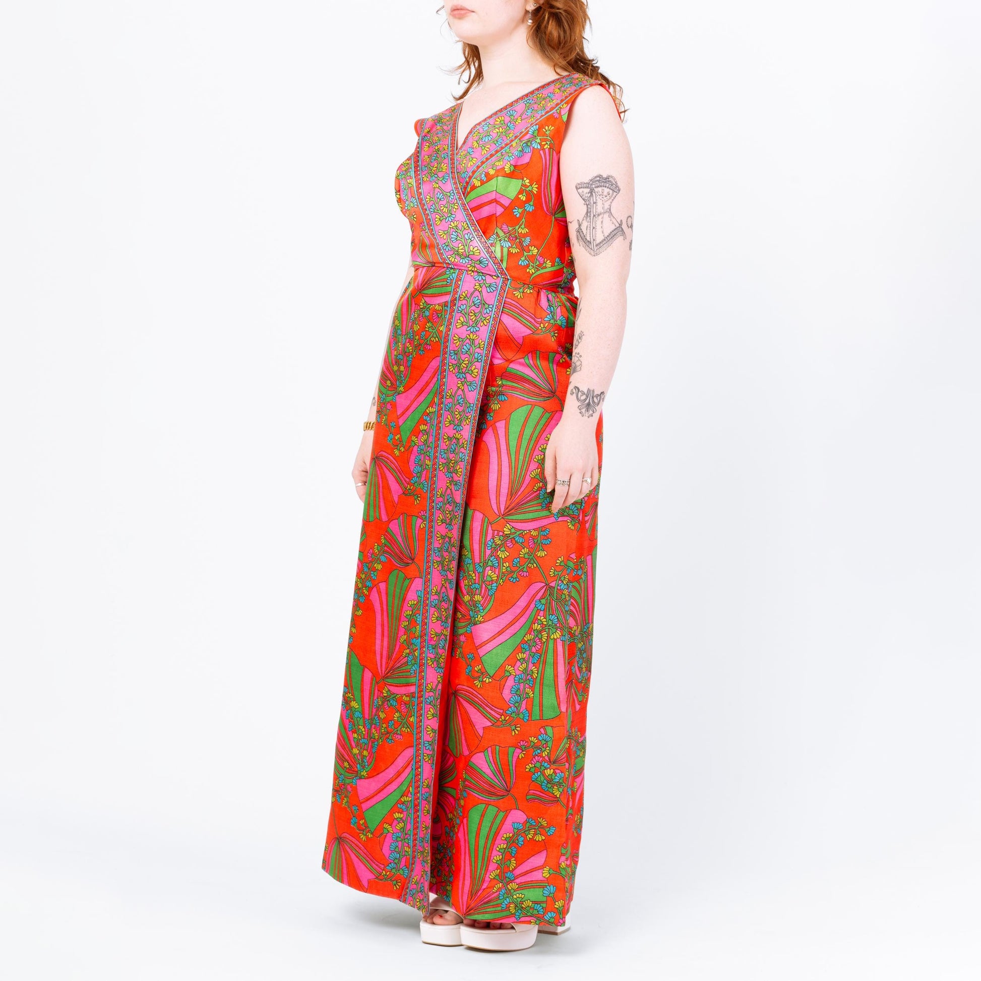 Vintage 60s 70s Psychedelic Tulip Print Maxi Dress - Medium | Boho Red Orange Floral Sleeveless Hostess Party Gown