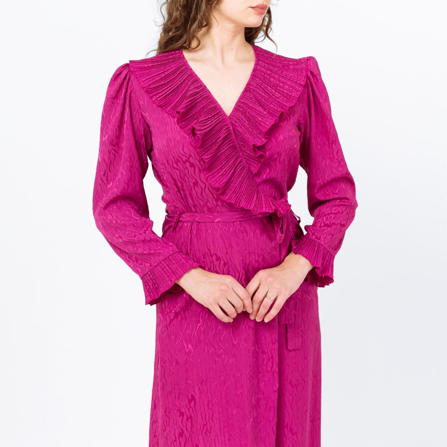 Vintage 80s Magenta Pink Maxi Wrap Lounge Dress - Medium | Retro Long Sleeve Plisse Ruffle Hostess Dressing Gown Peignoir Robe