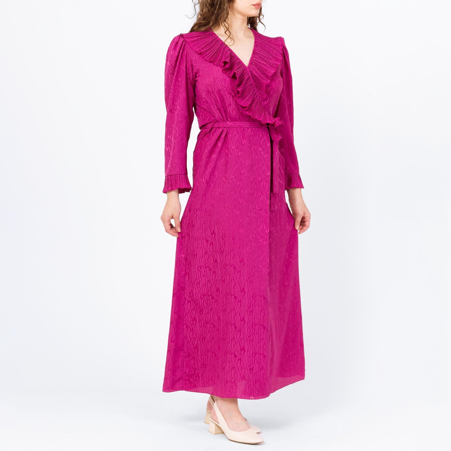 Vintage 80s Magenta Pink Maxi Wrap Lounge Dress - Medium | Retro Long Sleeve Plisse Ruffle Hostess Dressing Gown Peignoir Robe