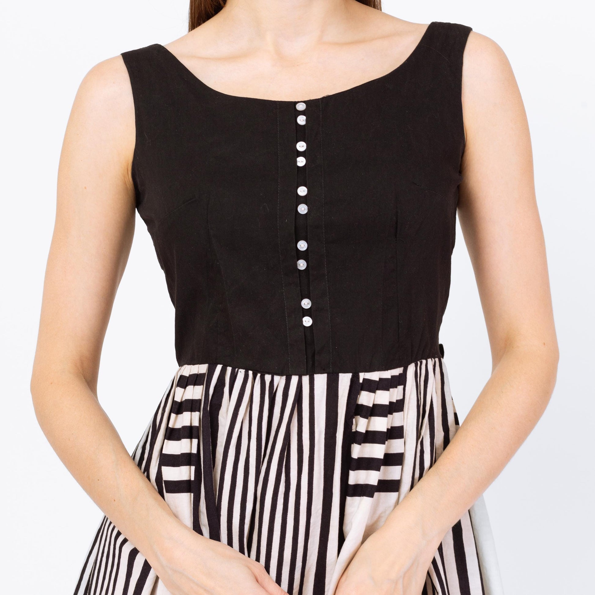 Vintage 50s Black & White Striped Day Dress - Extra Small | Retro Judy Palmer Sleeveless Knee Length Fit Flare Dress