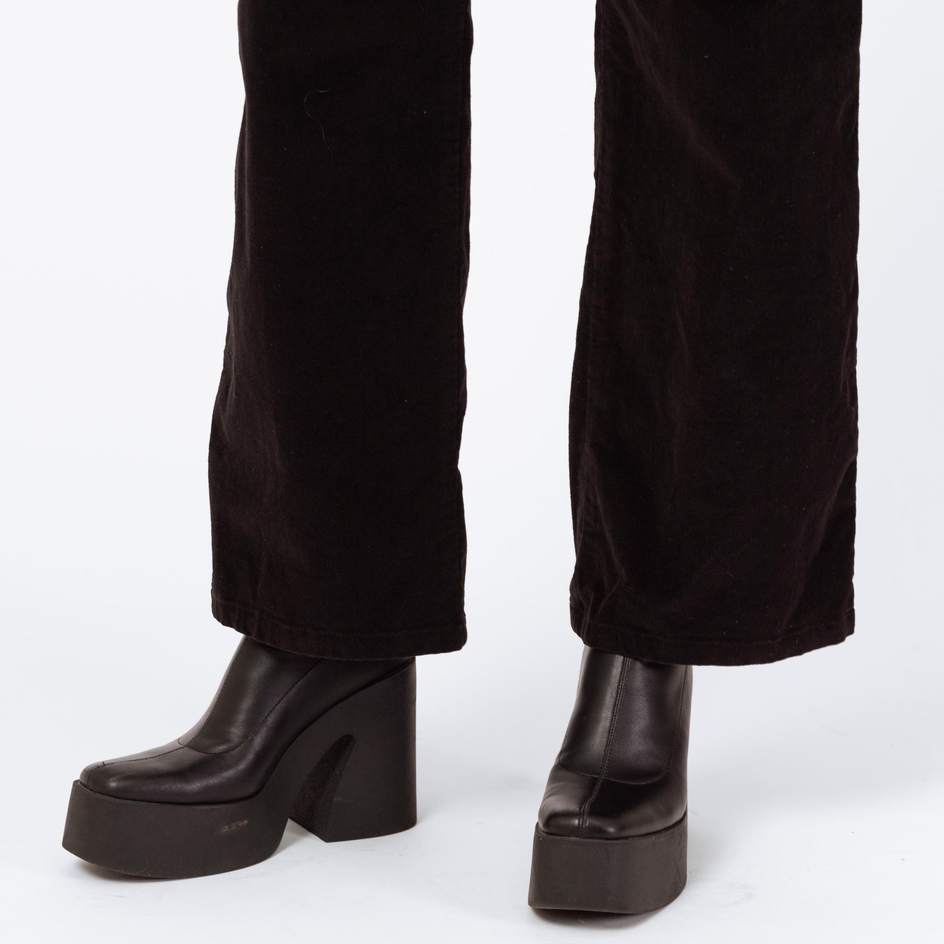 Vintage Y2K Black Corduroy Flared Pants - Medium | Zippered Pocket Pants, Mid Rise Bootcut Trousers