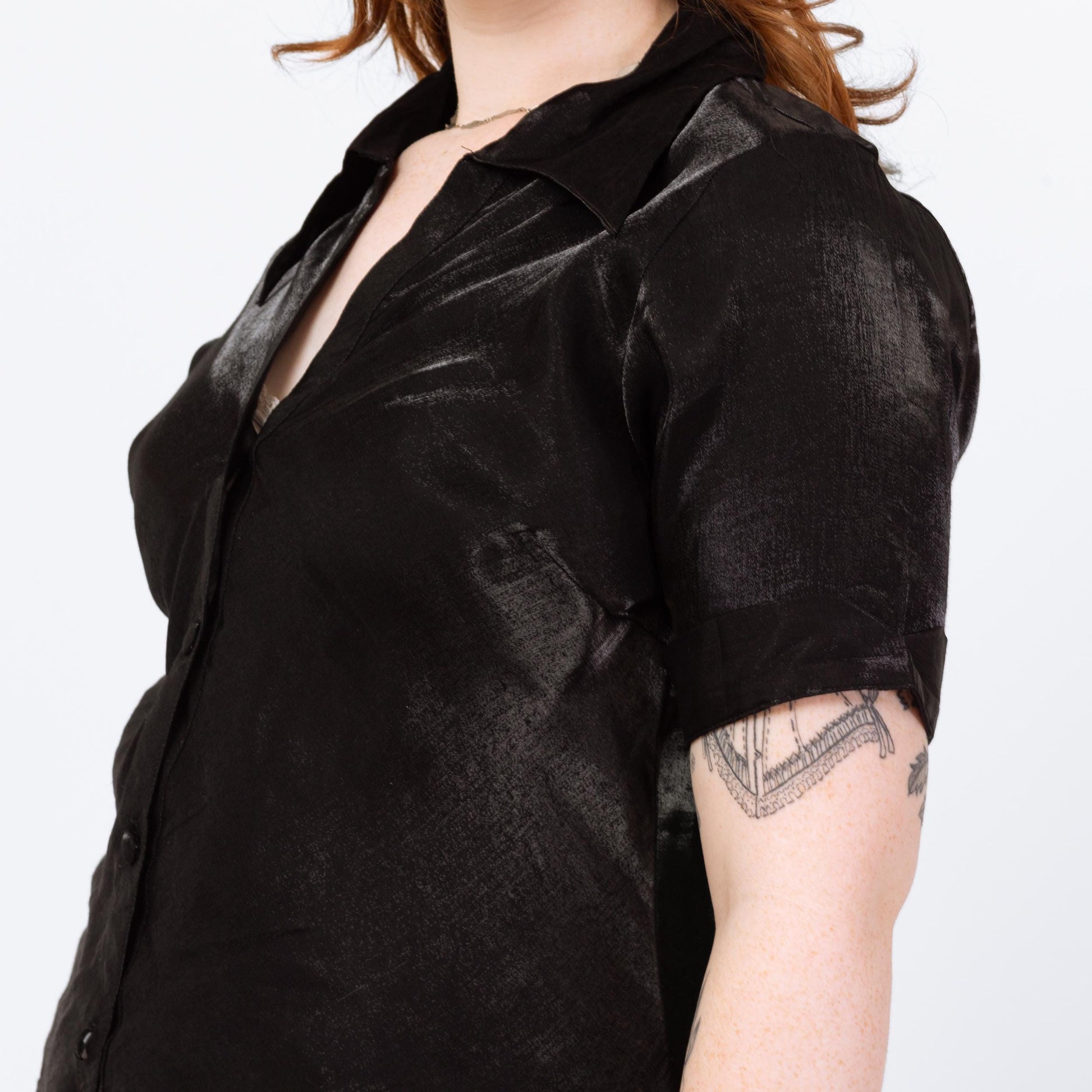Vintage 90s Black Wet Look Button Up Shirt - Large | Gothic Short Sleeve Dagger Collar Blouse