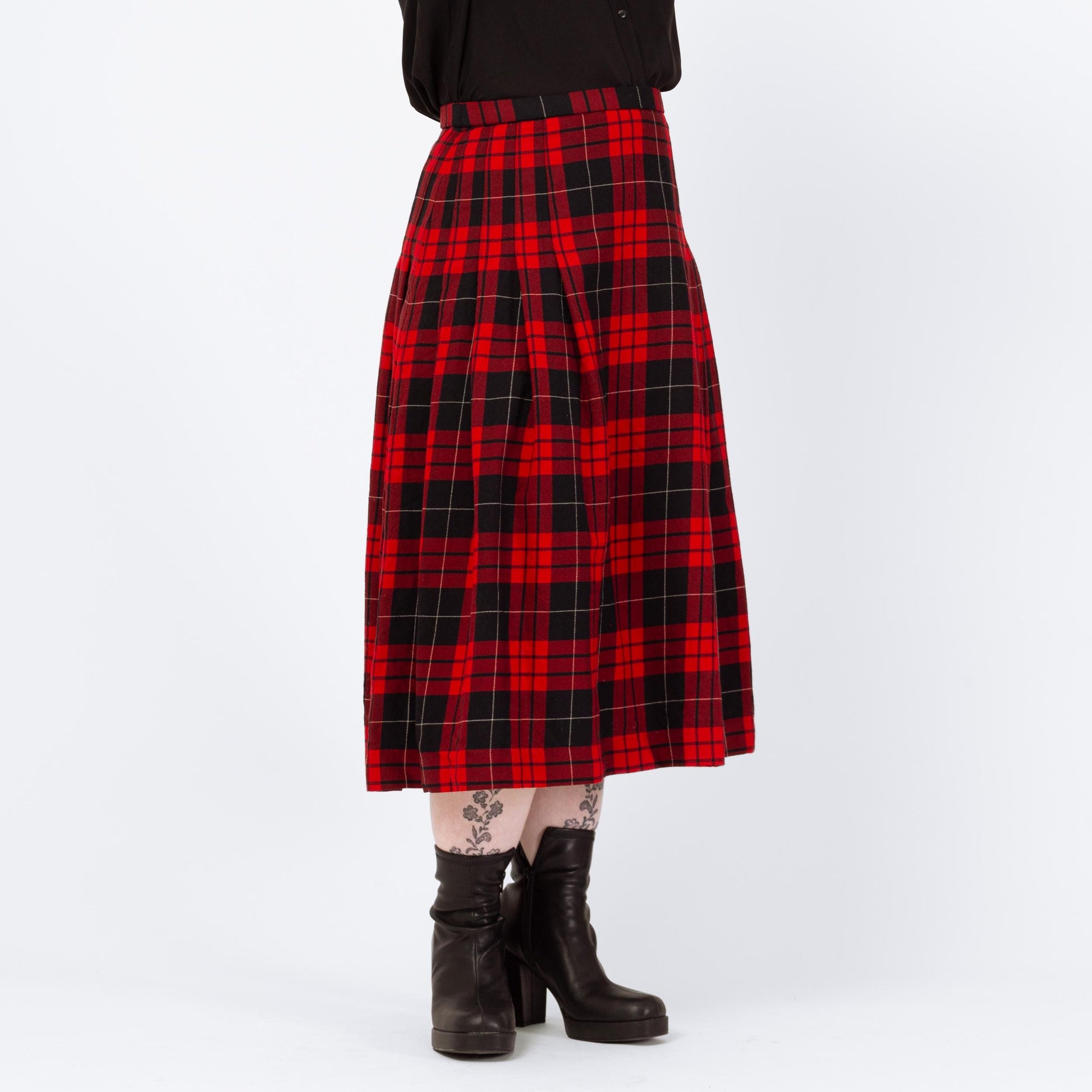 Vintage 90s Pendleton Red & Black Plaid Schoolgirl Midi Skirt - Large, 32" Waist | Dark Academia Pleated High Waisted A Line Skirt