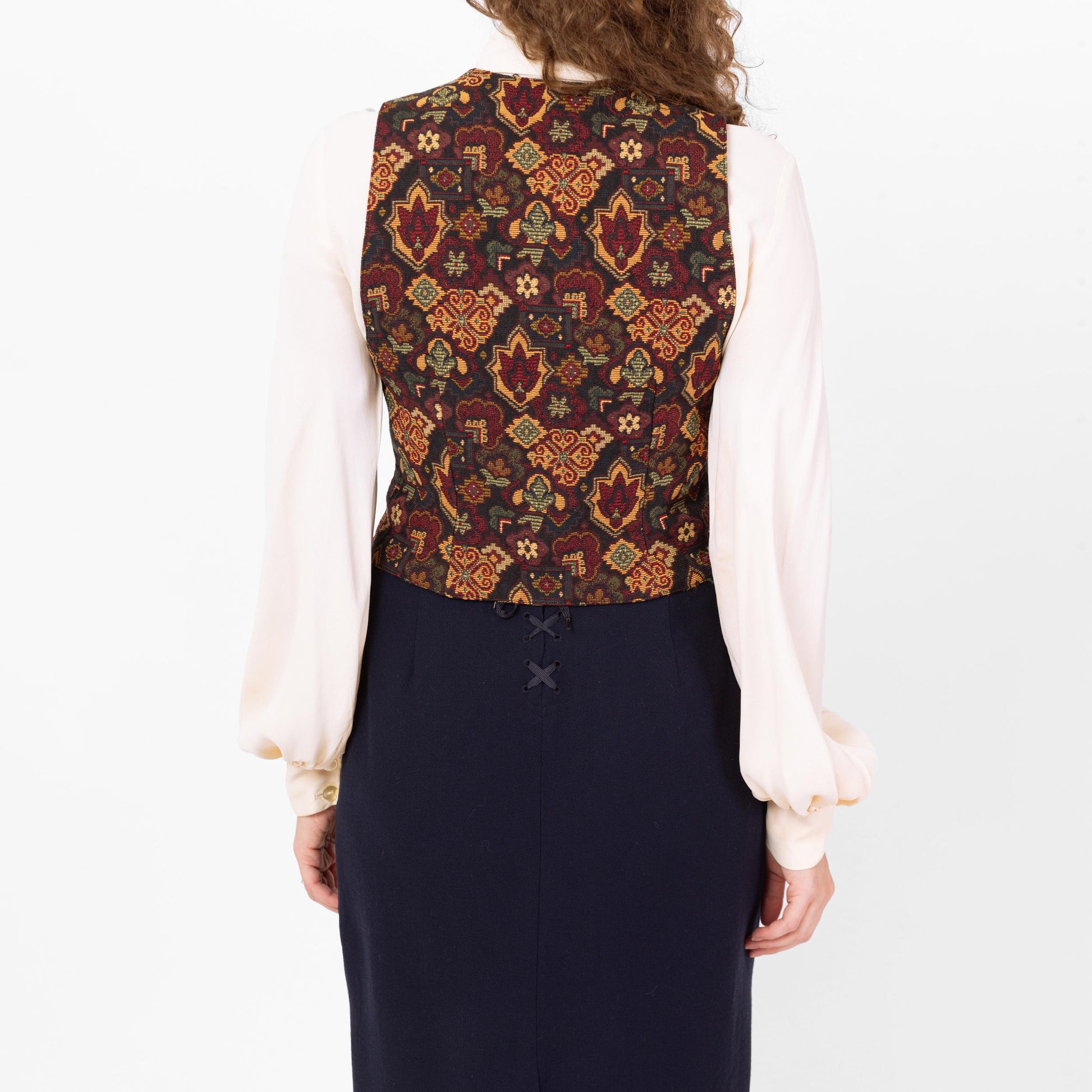 Vintage 90s Floral Tapestry Scoop Neck Vest - Medium | Boho Sleeveless Button Up Renaissance Bodice Waistcoat Top