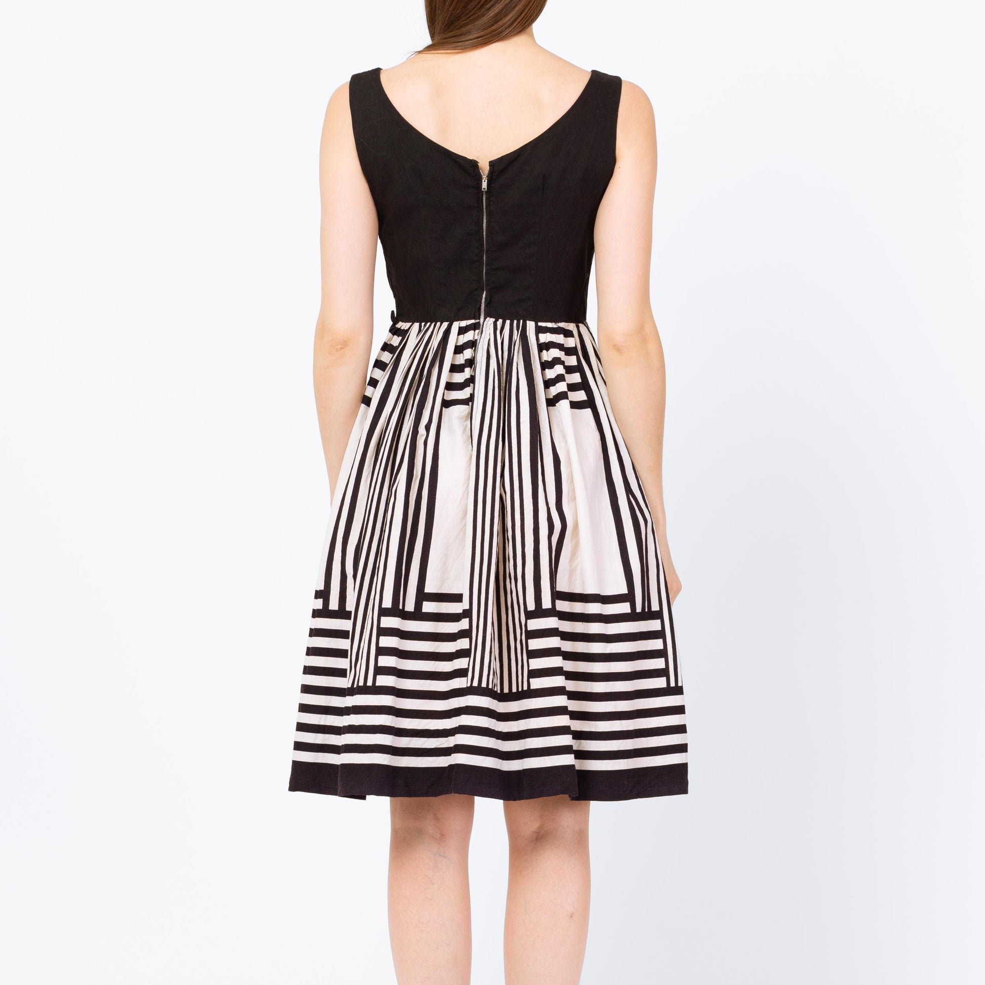 Vintage 50s Black & White Striped Day Dress - Extra Small | Retro Judy Palmer Sleeveless Knee Length Fit Flare Dress