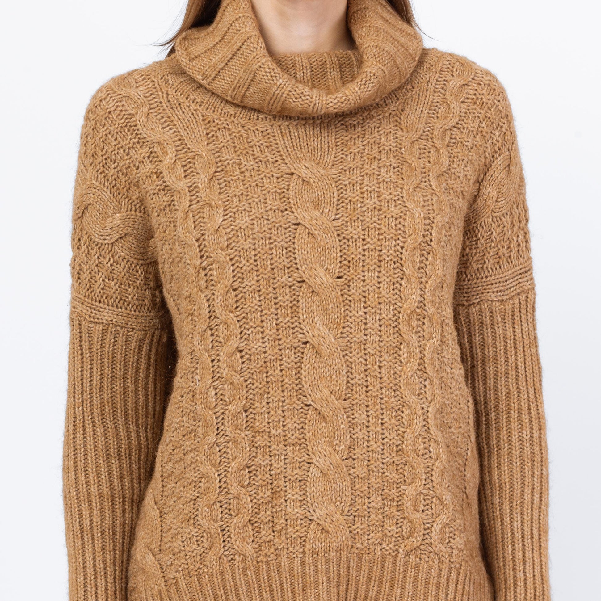 Vintage Y2K Camel Brown Cable Knit Turtleneck Sweater - Small | Soft Wool Slouchy High-Low Sweater