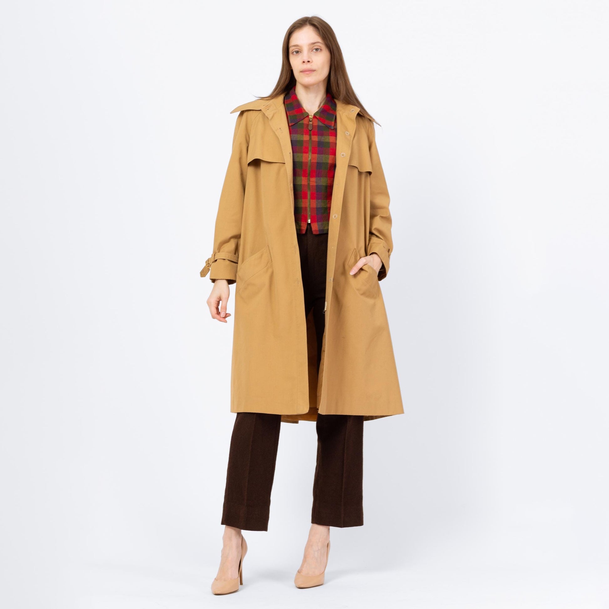 Vintage 70s Tan Pointed Collar Trench Coat - Medium | Minimalist Button Up Fall Winter Swing Jacket