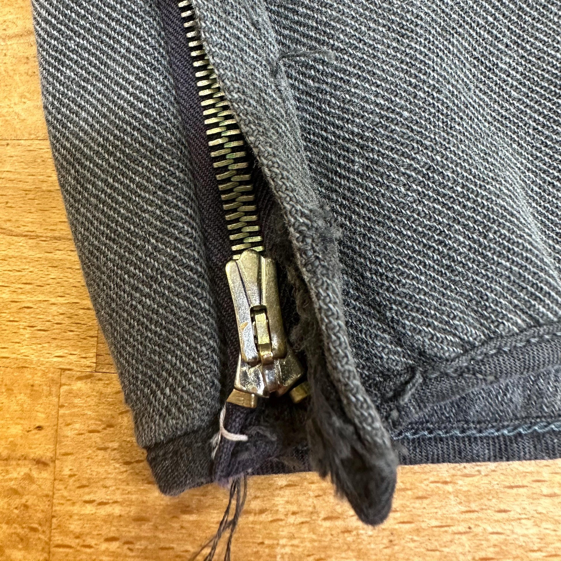 Vintage 1940s Grey Jodphurs Riding Pants - 30x27 | 40s 50s High Waisted Equestrian Pants Military Breeches