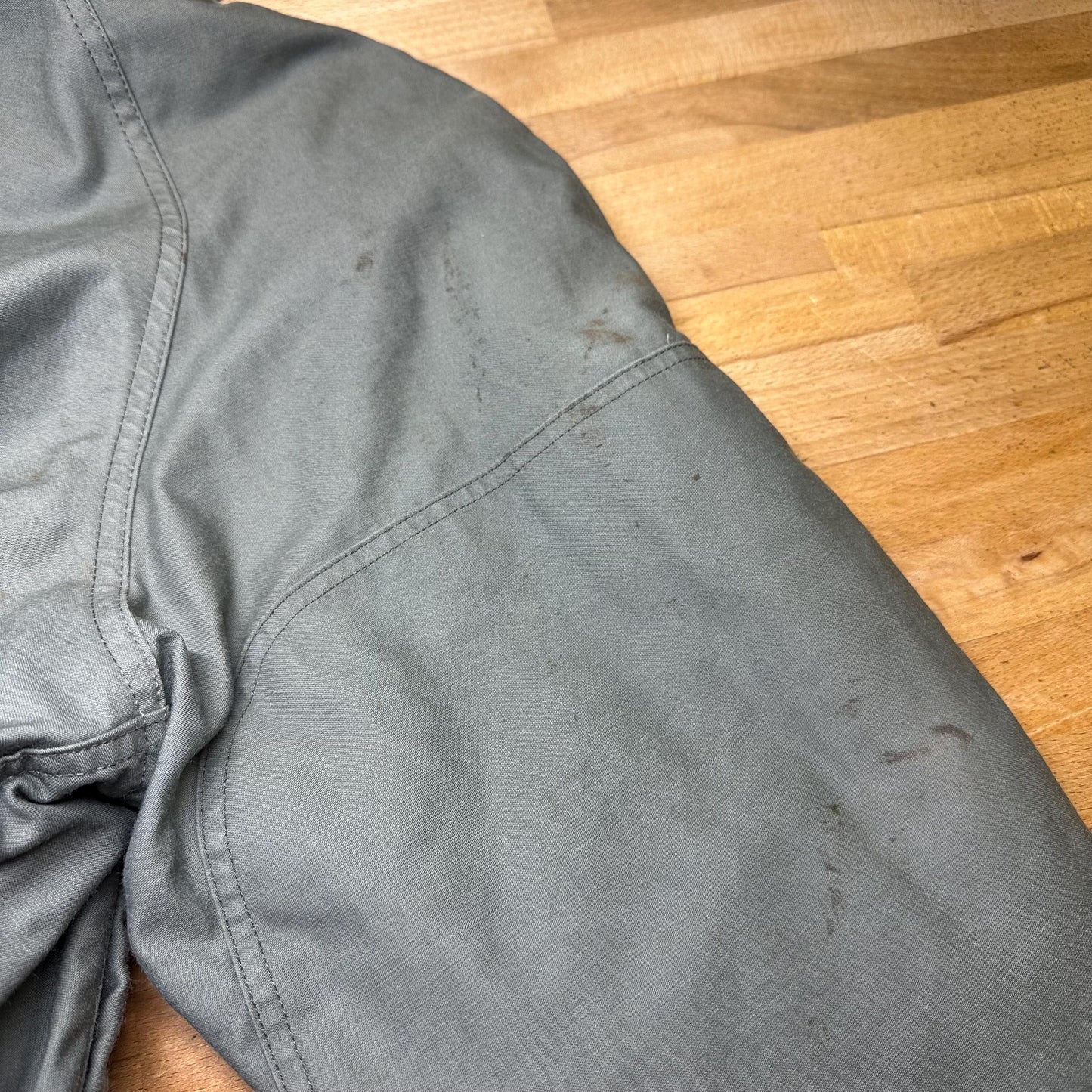 Vintage 90s USAF N-3B Hooded Parka Flight Jacket - Medium | Faux Fur Trim Air Force Cold Weather Army Green Military Coat