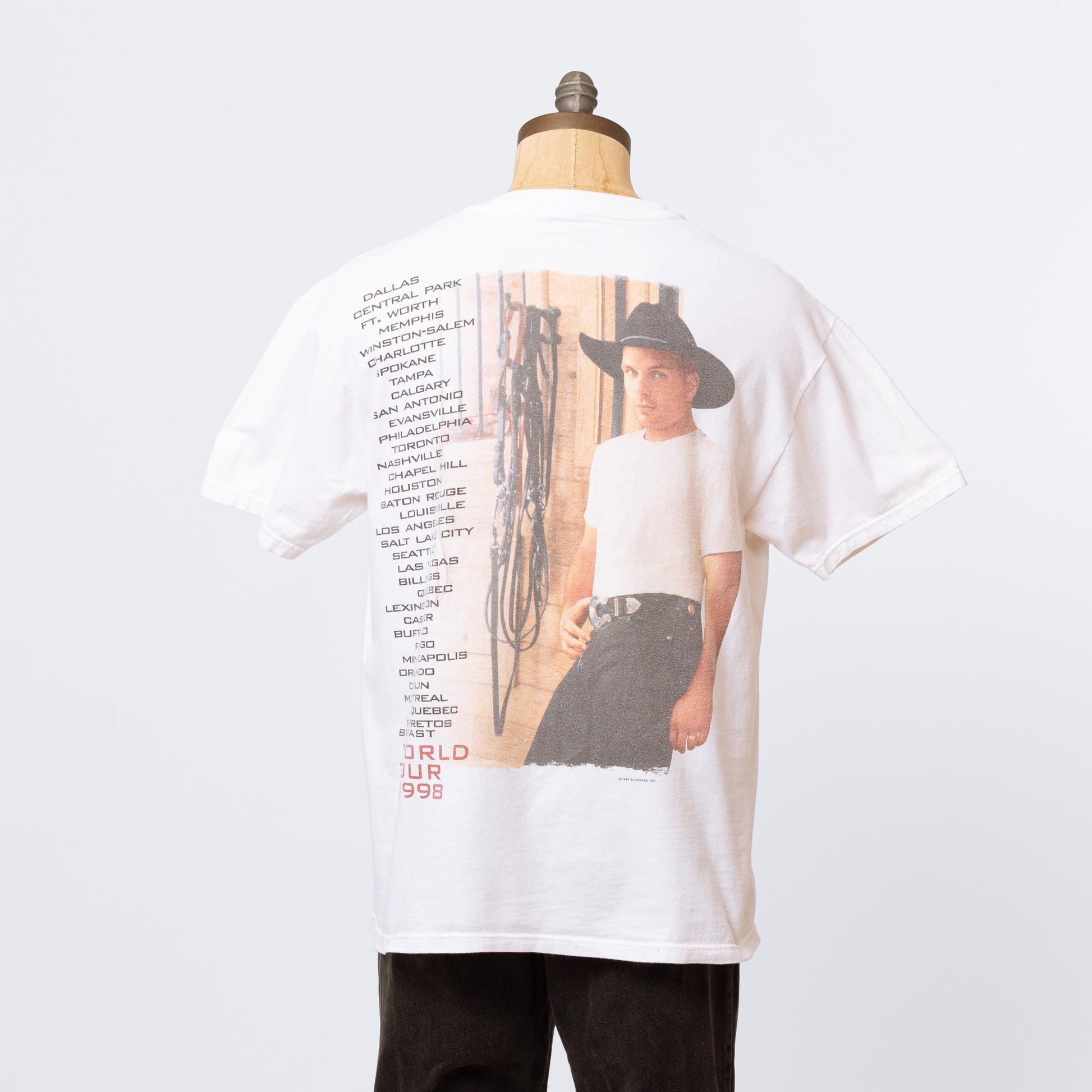 Vintage 1998 Garth Brooks Sevens Tour T Shirt - Large | 90s Country Music White Graphic Tee