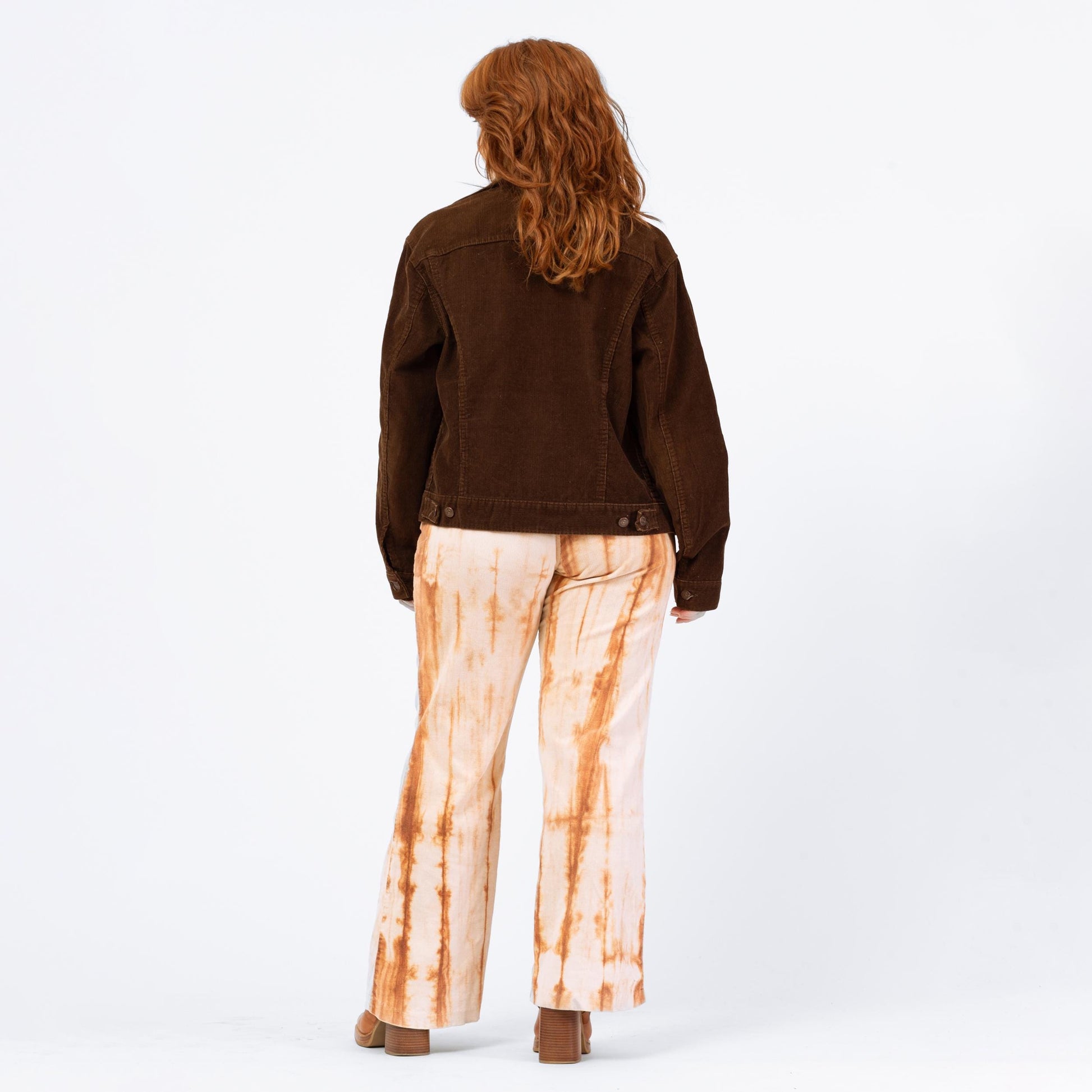 Vintage 70s Levi's Brown Corduroy Two-Pocket Jacket - Size 42 | Made In USA Unisex Trucker Jacket