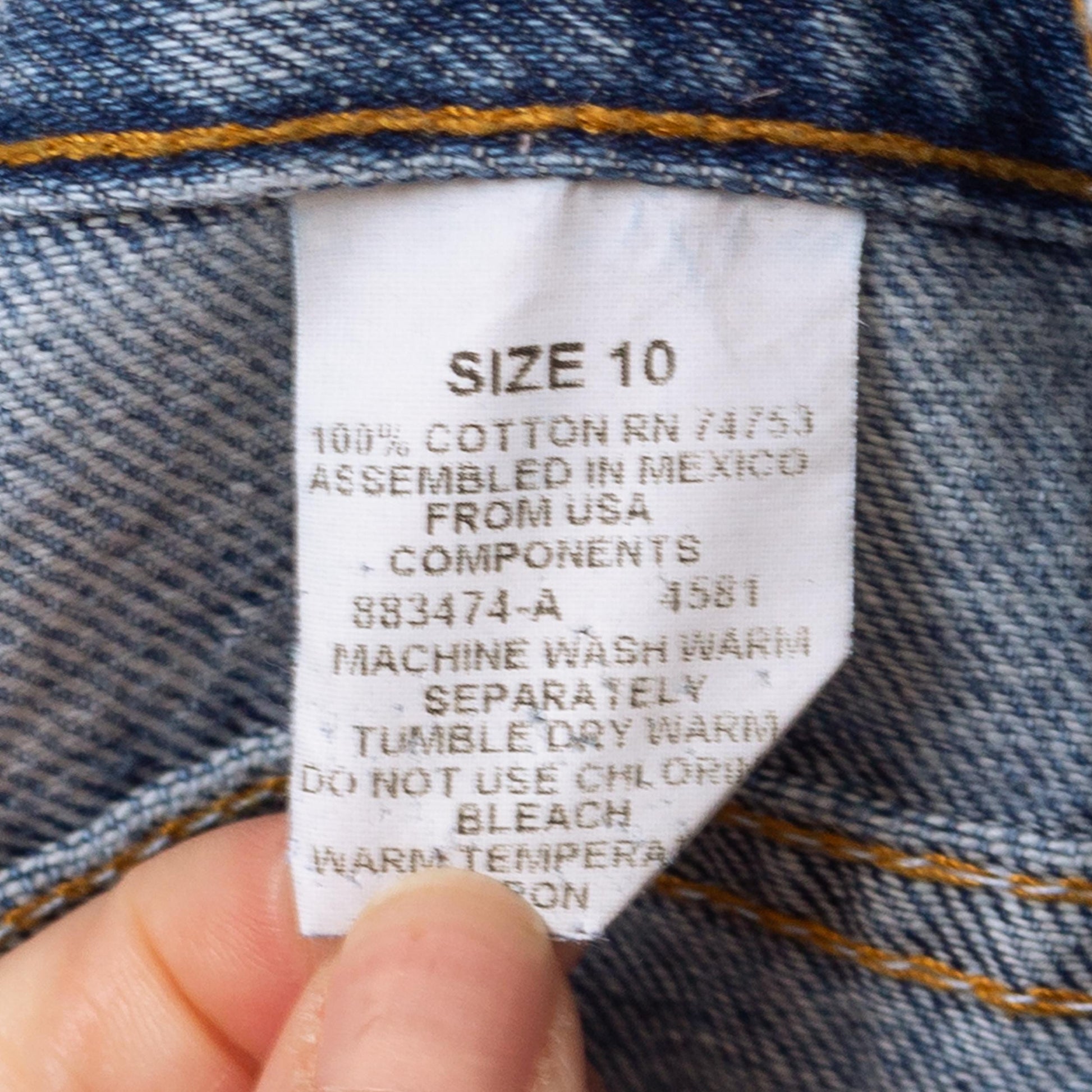 Vintage 90s Mid Rise Bootcut Jeans - Small, Size 6 | Light Wash Denim Mom Jeans