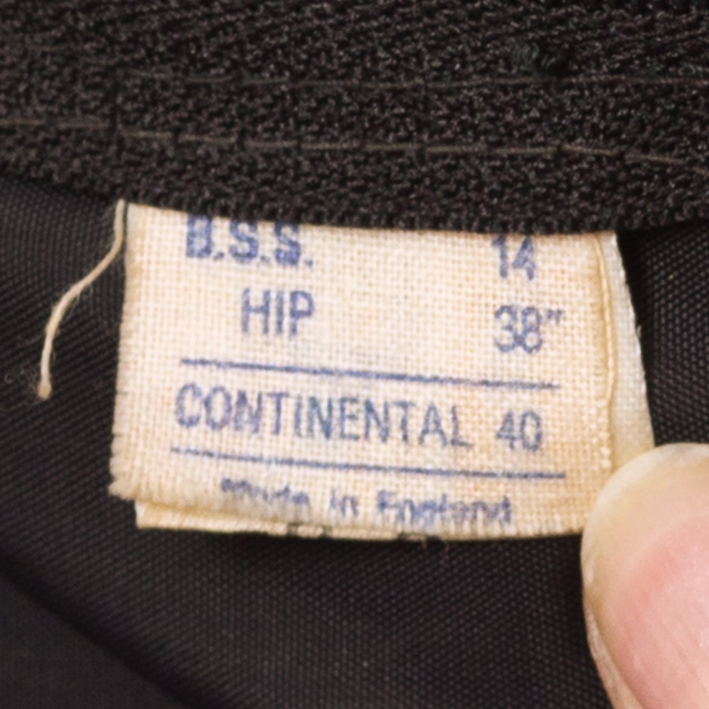 Vintage 80s Black Velvet Strapless Cocktail Dress - Medium | Minimalist Midi Sheath Party Dress