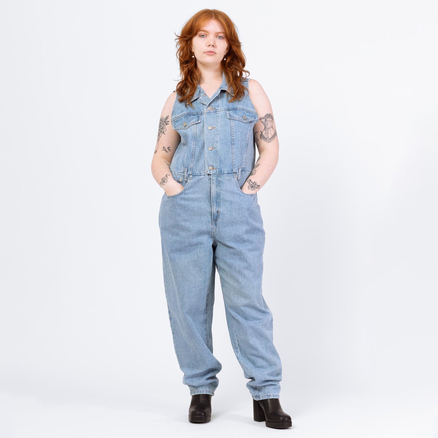 Vintage 90s Light Wash Denim Jumpsuit - Extra Large | Sleeveless Button Up Fitted Waist Grunge Coverall Pantsuit Outfit