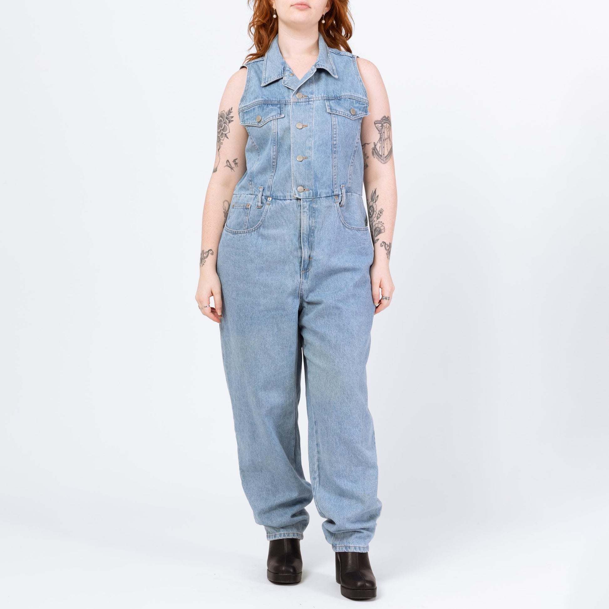Vintage 90s Light Wash Denim Jumpsuit - Extra Large | Sleeveless Button Up Fitted Waist Grunge Coverall Pantsuit Outfit