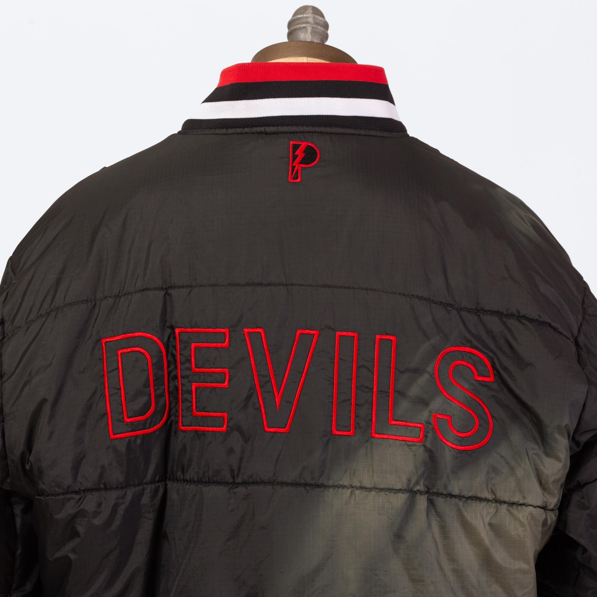 Vintage 90s New Jersey Devils Reversible Pro Player Jacket - Extra Large | Oversize NHL Hockey Hooded Puffy Winter Coat