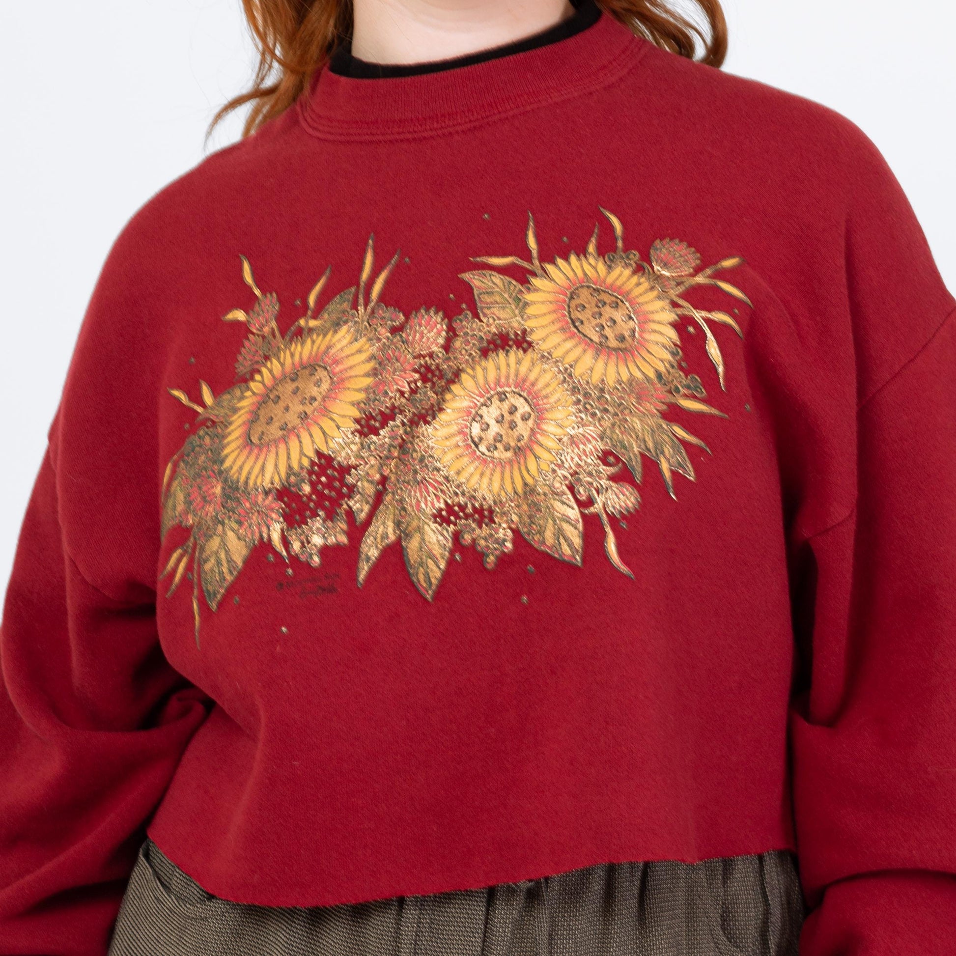 Vintage 90s Sunflower Cropped Sweatshirt - Large | Wine Red Floral Mockneck Collar Pullover Crop Top