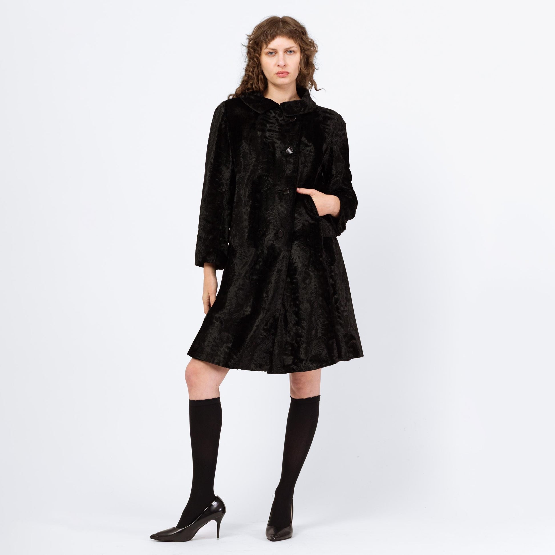 Vintage 60s Mod Black Crushed Velvet Swing Coat - Medium | Retro Double Breasted Plush Faux Fur Collared Jacket