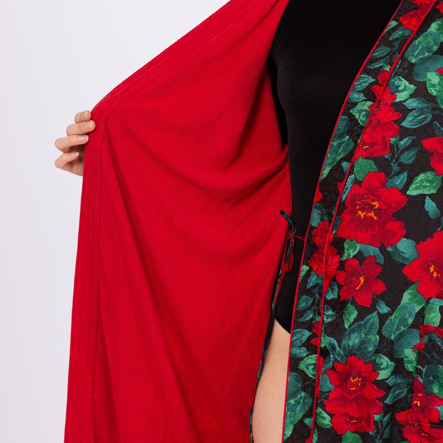 Vintage 90s Victoria's Secret Poinsettia Print Midi Robe - Small | Red & Green Belted Jacquard Satin Terrycloth Loungewear Kimono