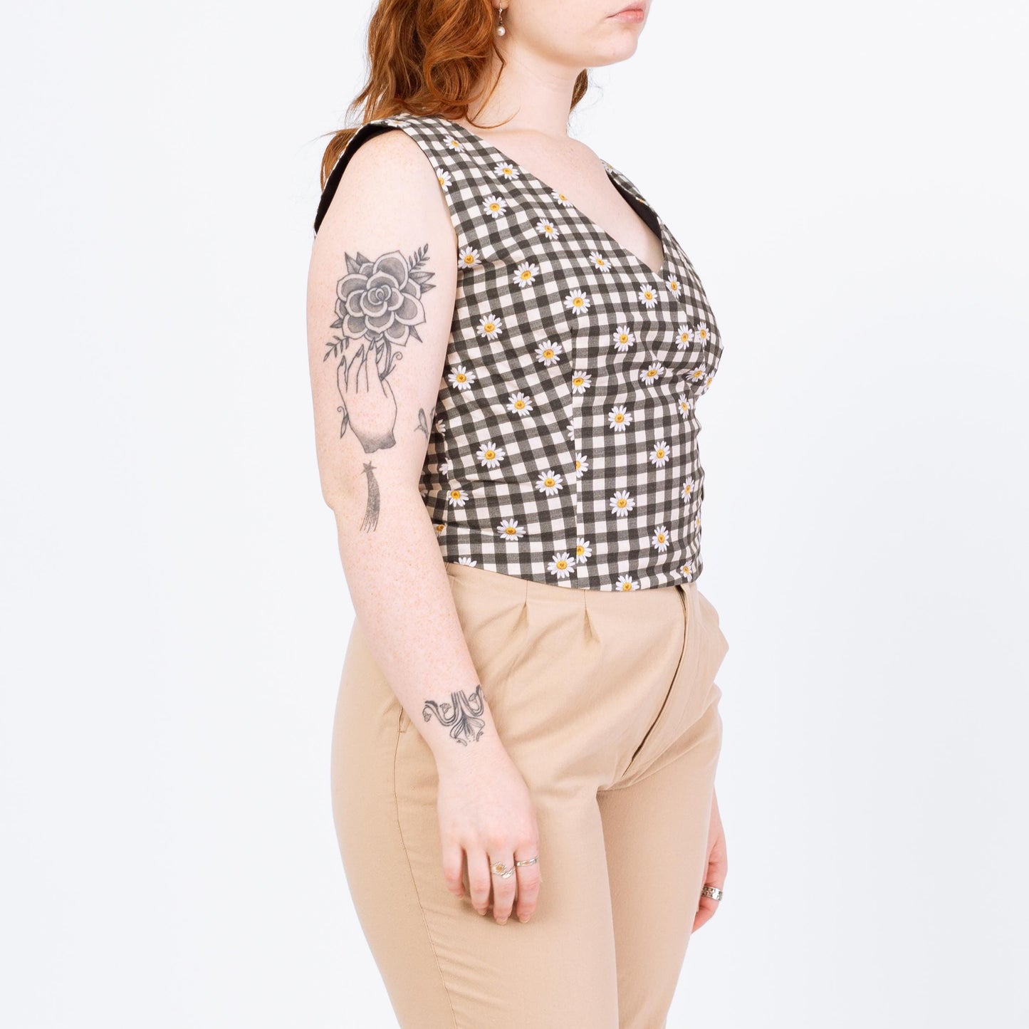 Vintage Gingham & Daisy Print Wrap Top - Medium | 80s 90s Black White Floral Sleeveless Cropped Blouse