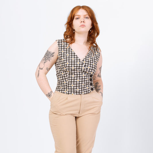 Vintage Gingham & Daisy Print Wrap Top - Medium | 80s 90s Black White Floral Sleeveless Cropped Blouse