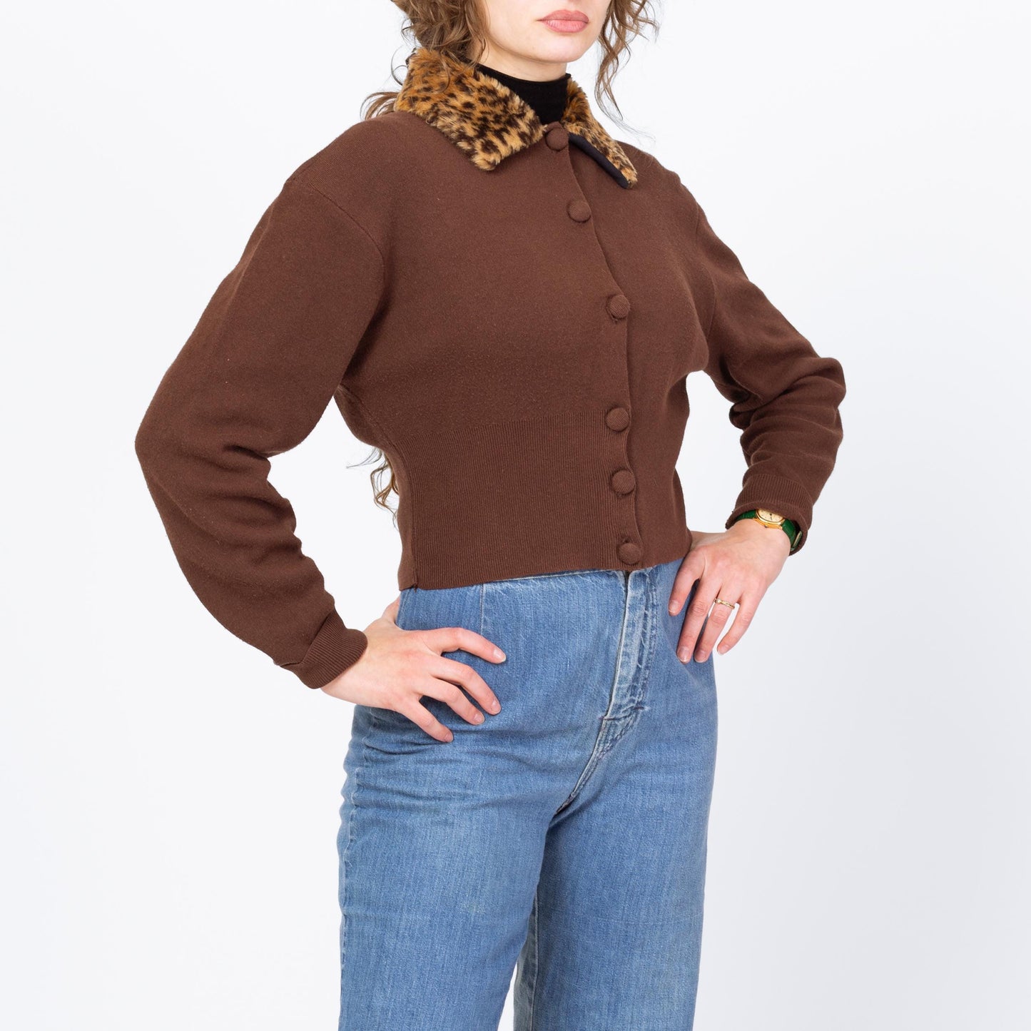Vintage 90s Does 50s Faux Fur Collar Cropped Sweater - Large | Retro Brown Cotton Knit Button Up Cardigan
