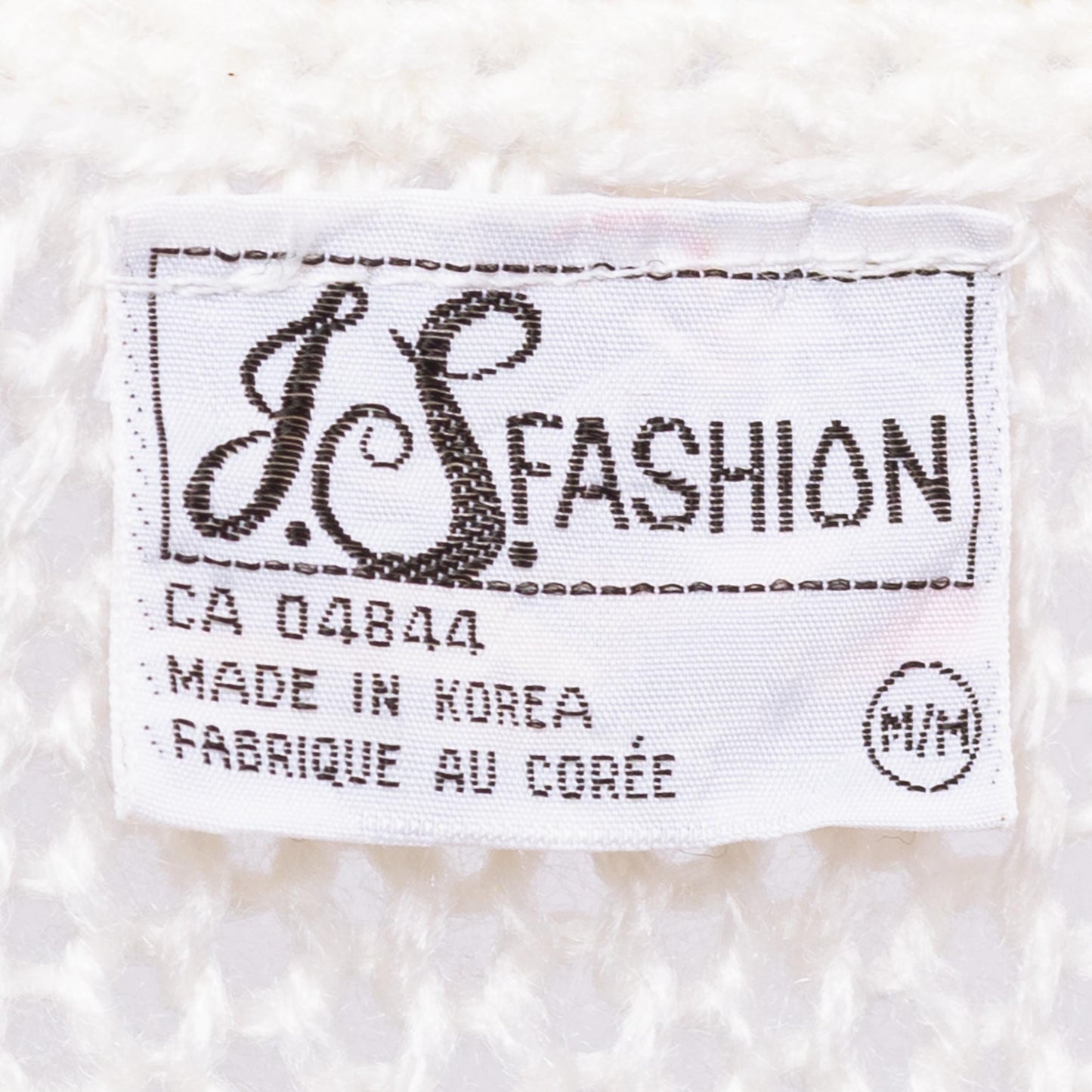 Vintage 80s White Floral Eyelet Knit Sweater - Medium | Boho Embroidered Bobble Knit Grandma Pullover