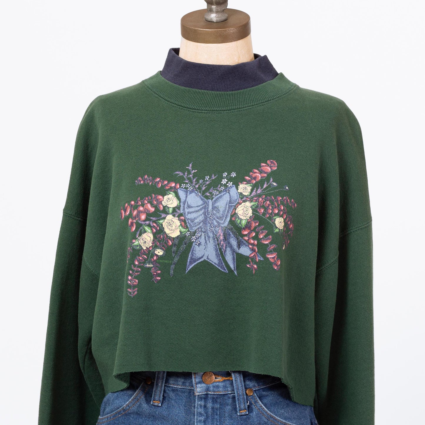Vintage 90s Flower Bouquet Cropped Sweatshirt - Large | Forest Green Floral Mockneck Collar Pullover Crop Top