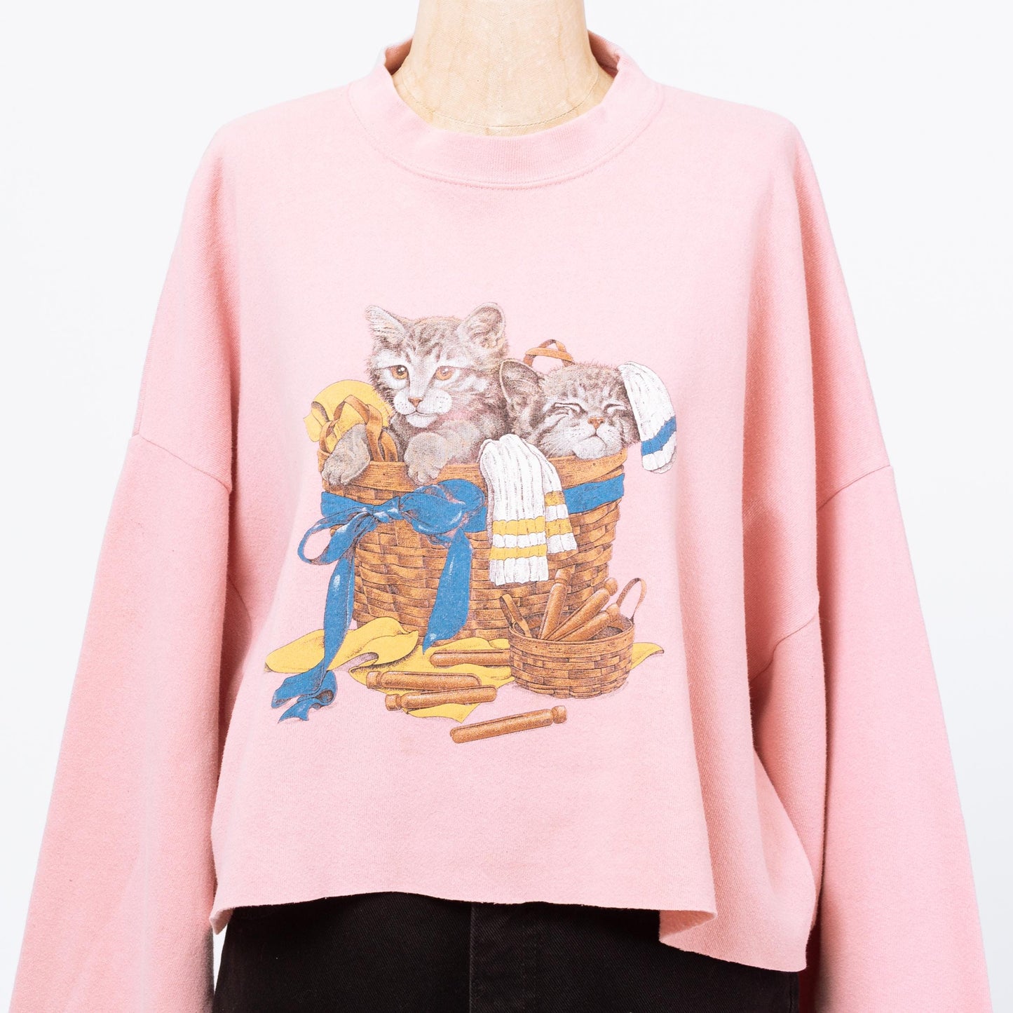 Vintage 90s Basket Of Kittens Cropped Sweatshirt - 3X | Pink Novelty Print Grandma Sweater Crew Neck Crop Top
