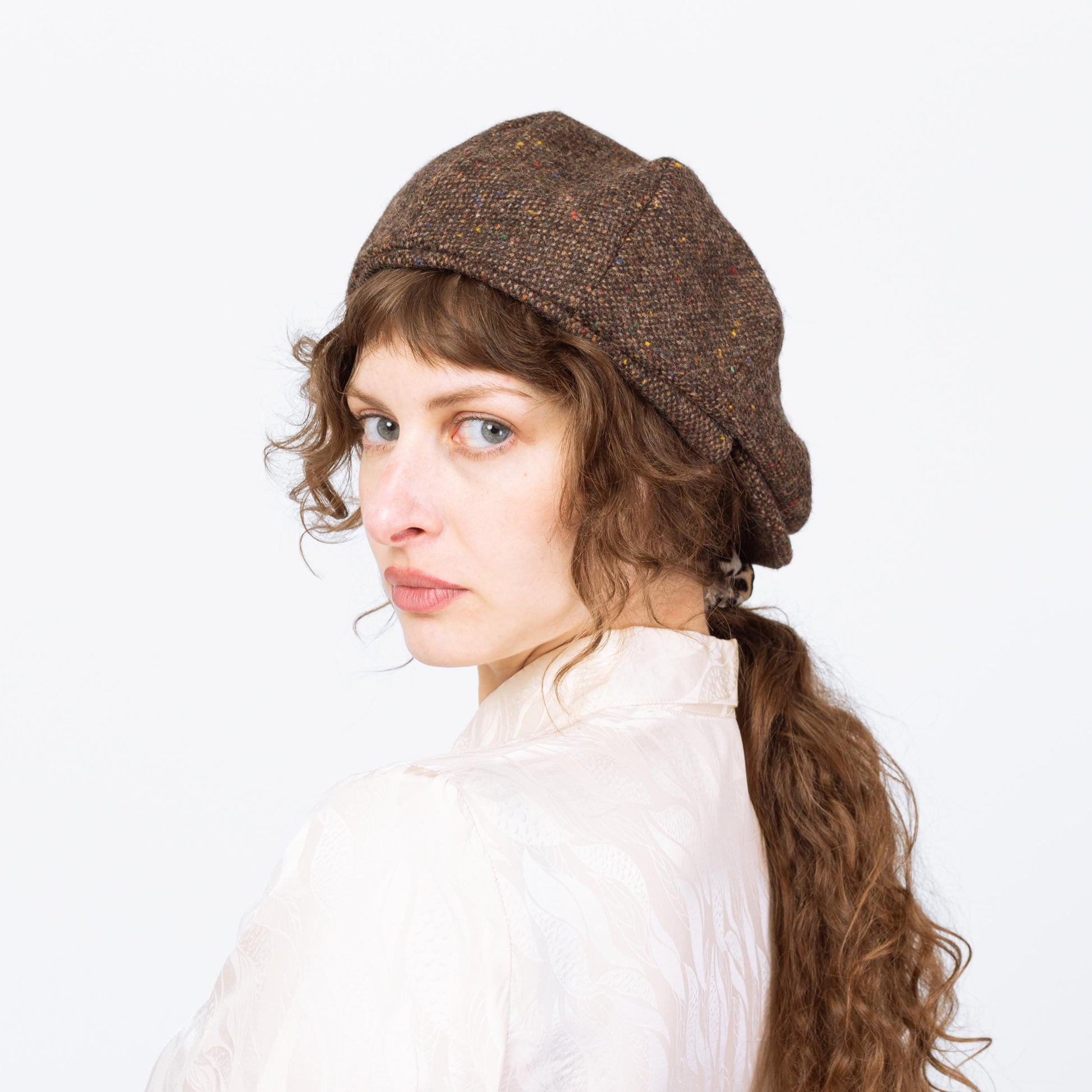 Vintage 70s 80s Hanna Hats of Donegal Irish Tweed Earflap Cap - Large | Newsboy Flat Cabbie Hat