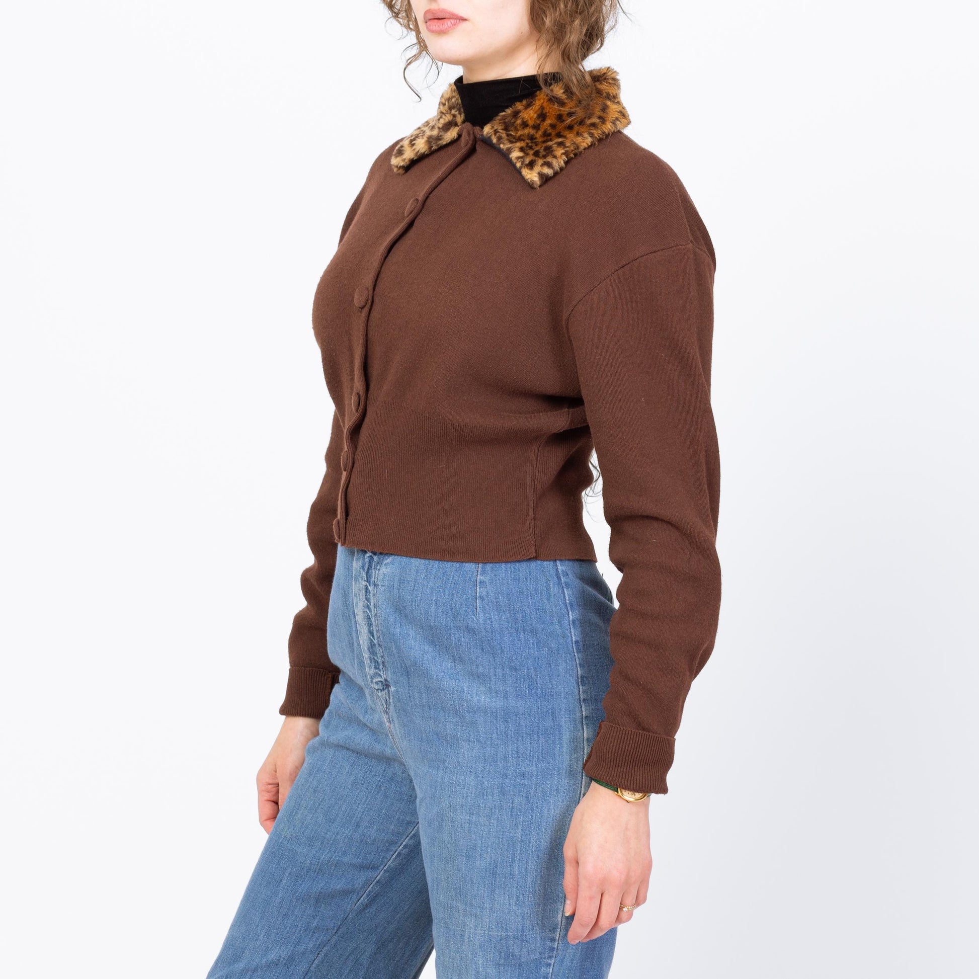 Vintage 90s Does 50s Faux Fur Collar Cropped Sweater - Large | Retro Brown Cotton Knit Button Up Cardigan