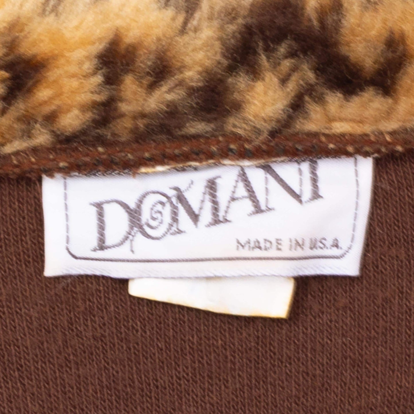 Vintage 90s Does 50s Faux Fur Collar Cropped Sweater - Large | Retro Brown Cotton Knit Button Up Cardigan