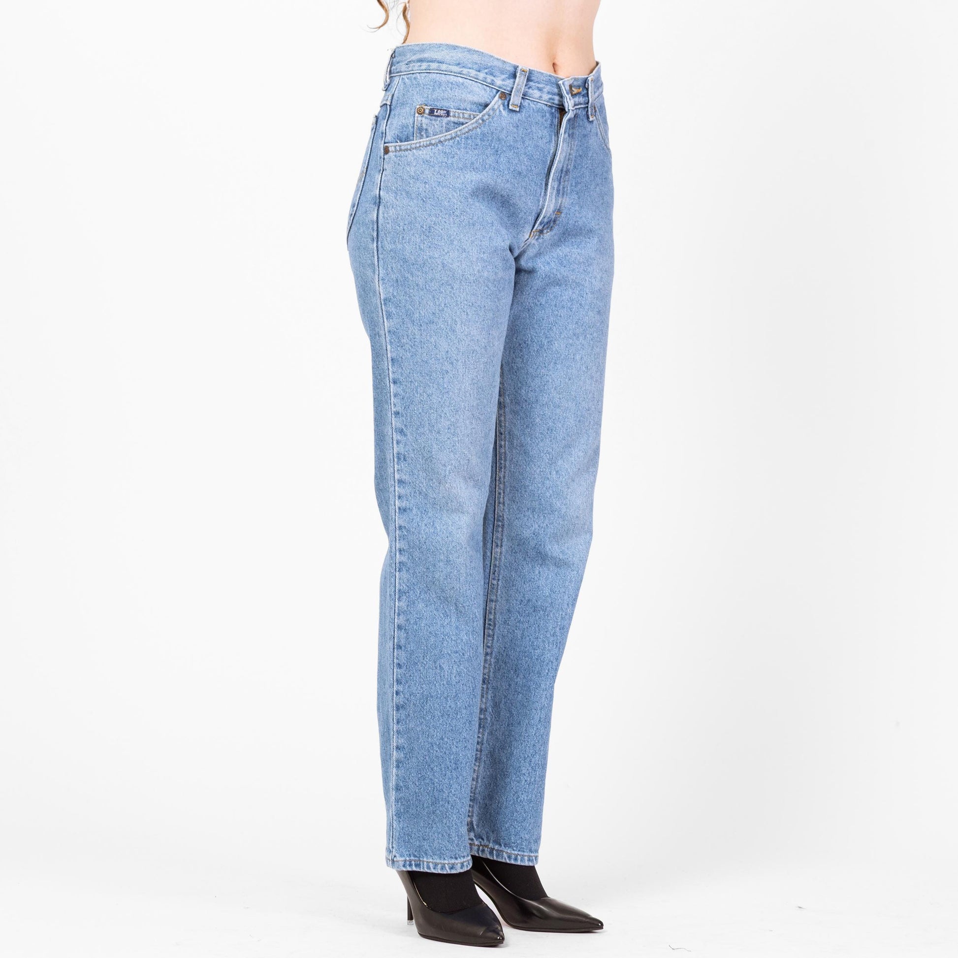Vintage 90s Lee Relaxed Fit Light Wash Jeans - 31x31 | Denim High Waisted Slim Straight Mom Jeans