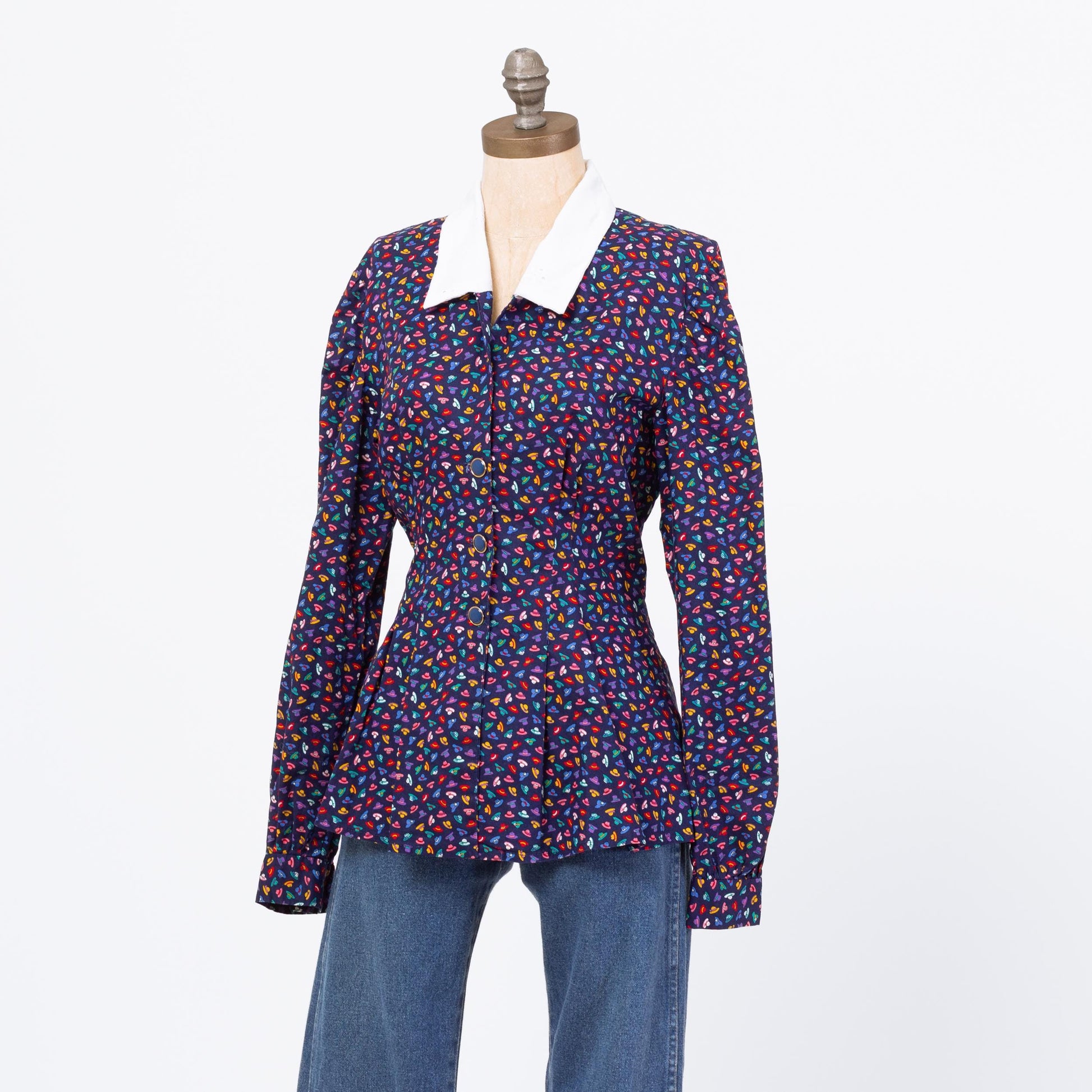Vintage 80s Novelty Hat Print Fitted Waist Blouse - Medium | Navy Blue Purple Eyelet Collar Button Up Long Sleeve Top