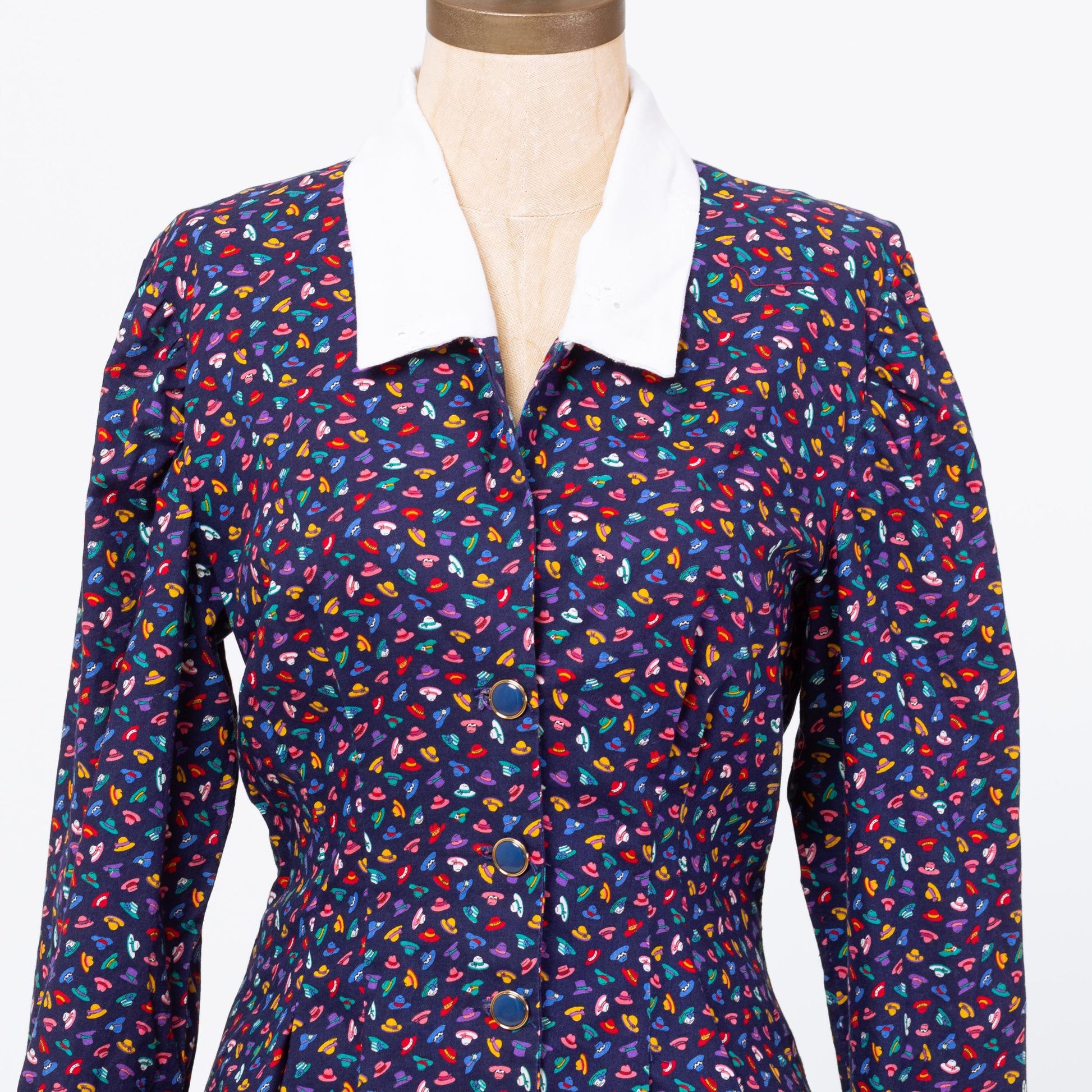 Vintage 80s Novelty Hat Print Fitted Waist Blouse - Medium | Navy Blue Purple Eyelet Collar Button Up Long Sleeve Top