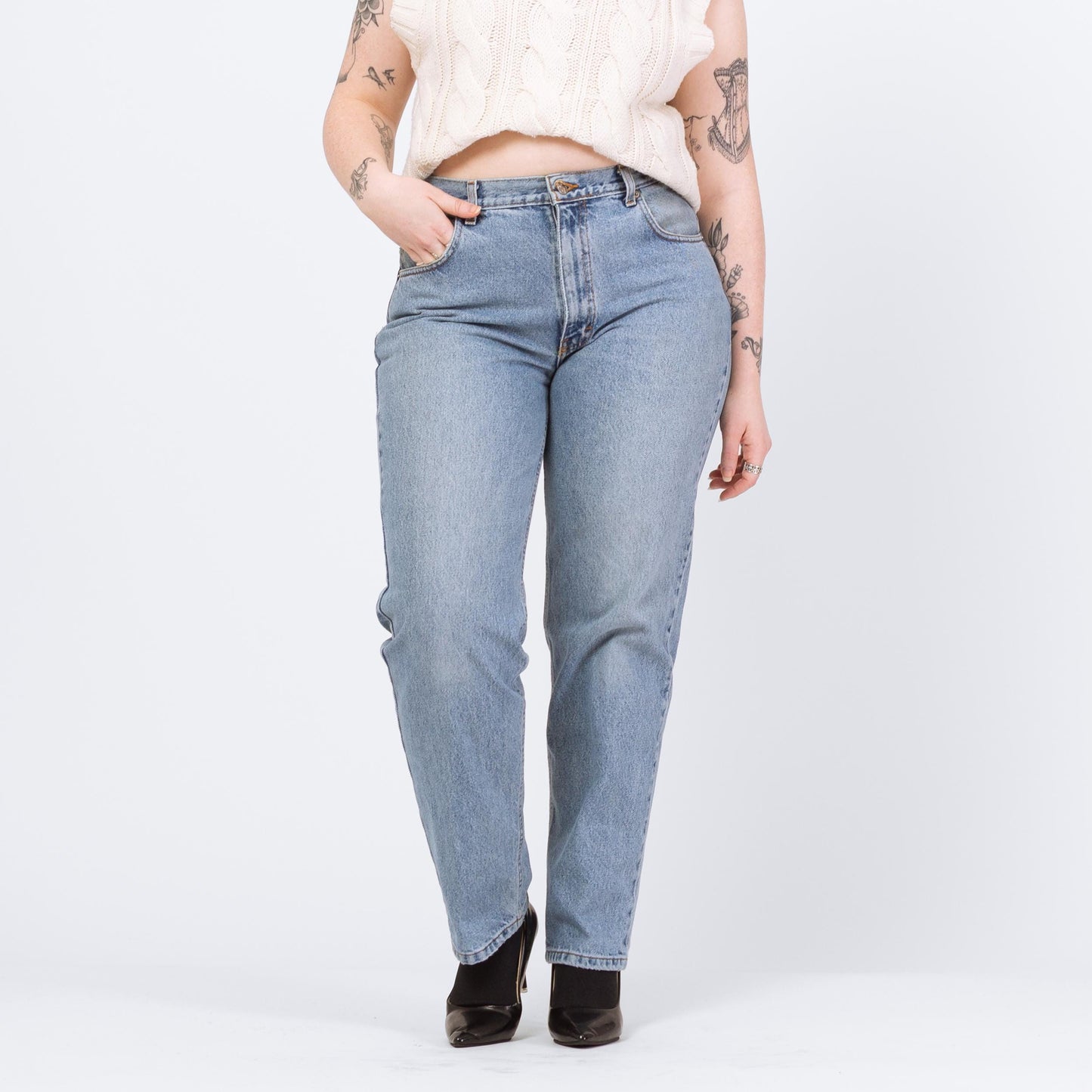 Vintage 90s Y2K Calvin Klein Light Wash Jeans - Large, 32" | CK Denim High Waisted Slim Straight Mom Jeans