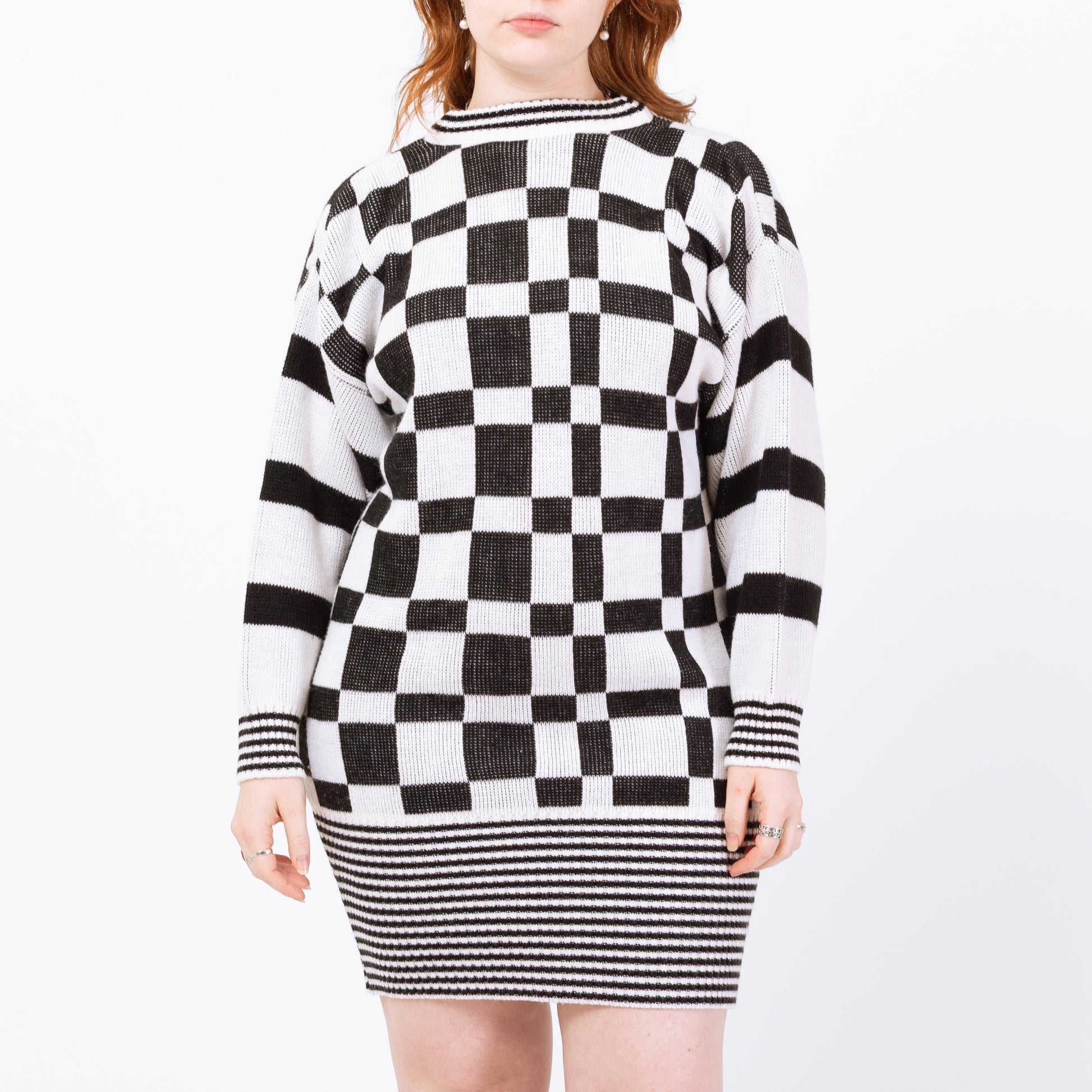 Vintage 80s Black & White Geometric Knit Sweater Dress - Large | Checkered Striped Oversize Pullover
