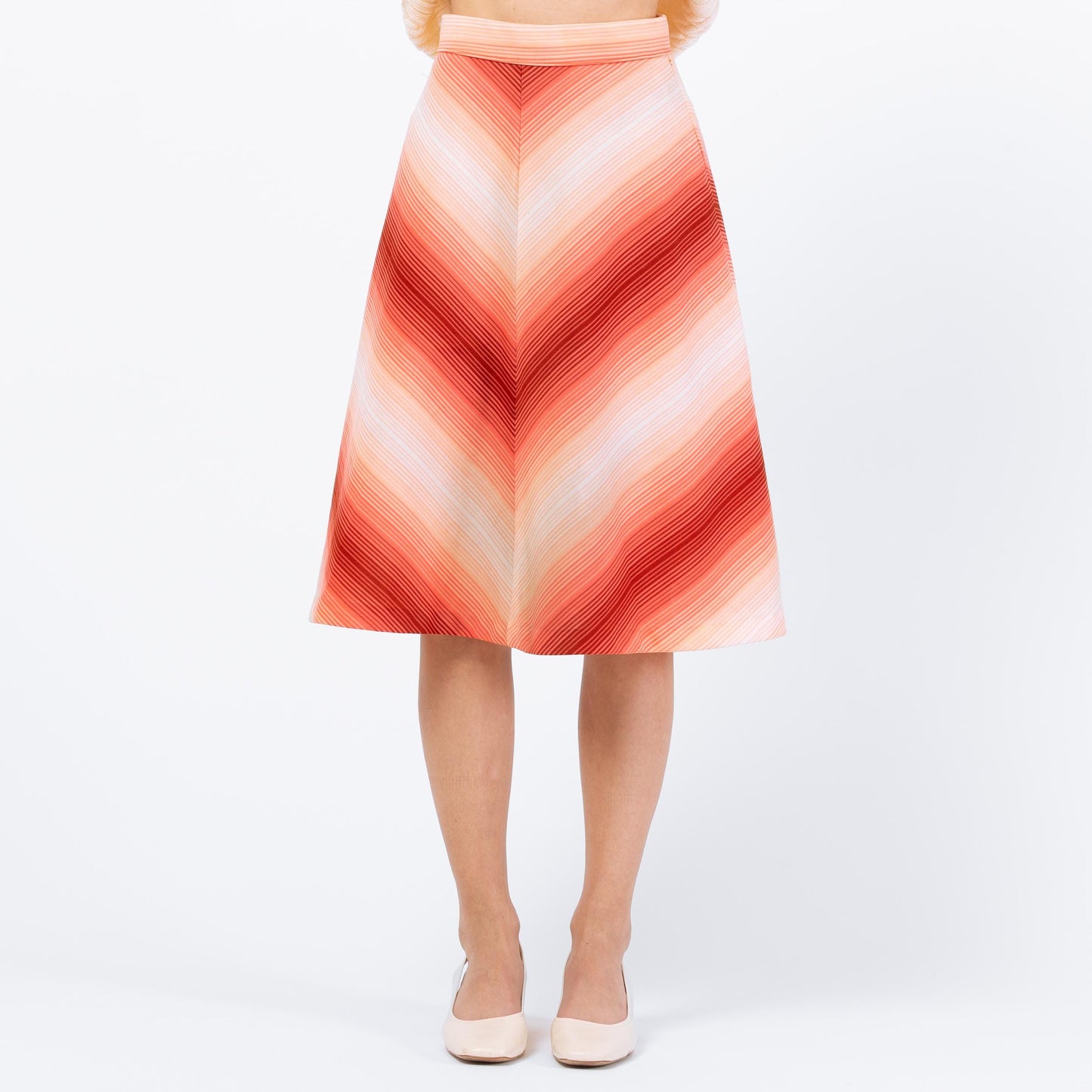 Vintage 70s Salmon Pink Gradient Chevron Midi Skirt - Extra Small, 24" | Retro High Waisted A Line Skirt