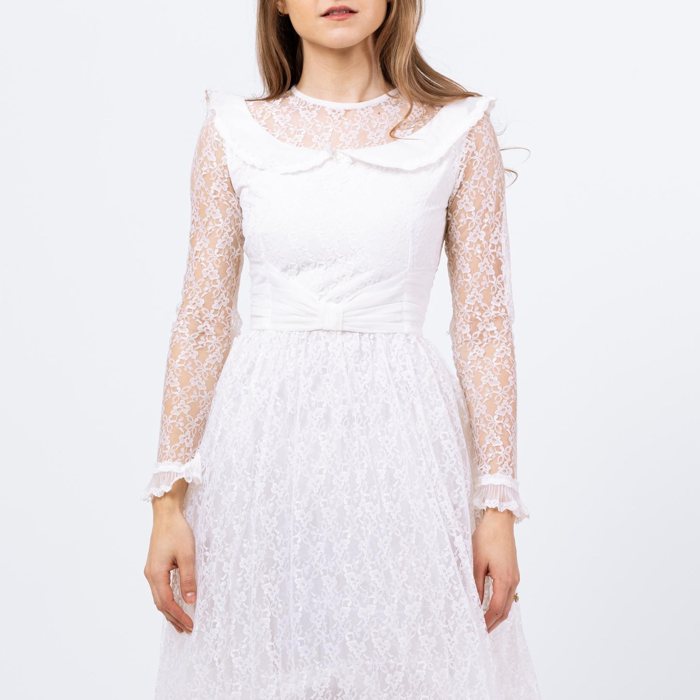 Vintage 60s 70s White Lace Wedding Dress - XXS | Long Sheer Sleeve Full Skirt Bridal Gown