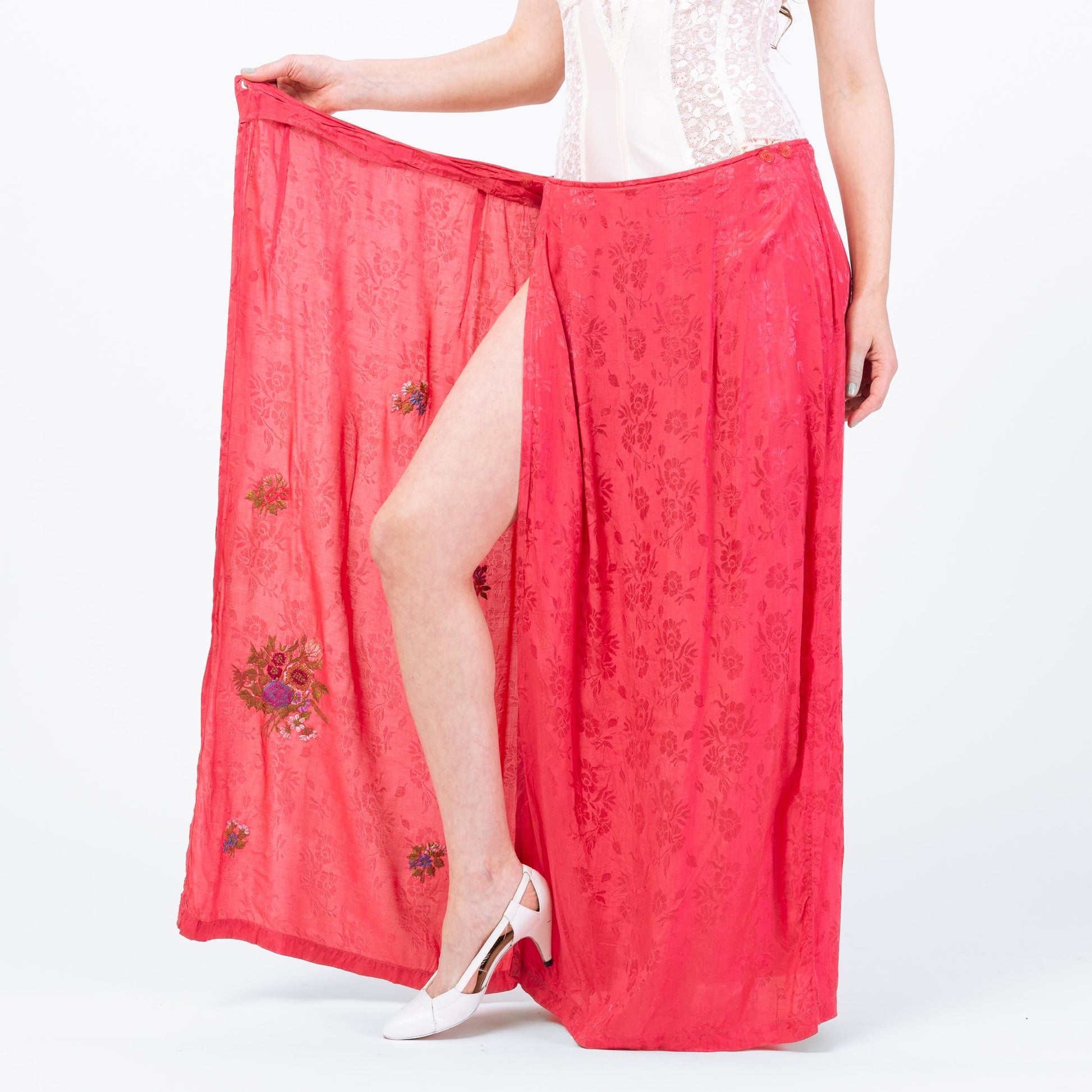 Vintage 90s Pink Floral Embroidered Maxi Wrap Skirt - Large