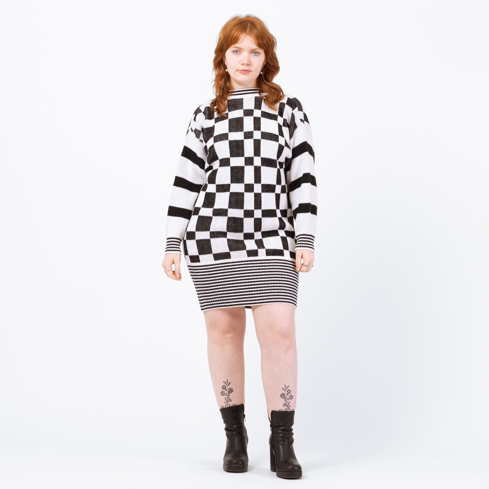 Vintage 80s Black & White Geometric Knit Sweater Dress - Large | Checkered Striped Oversize Pullover