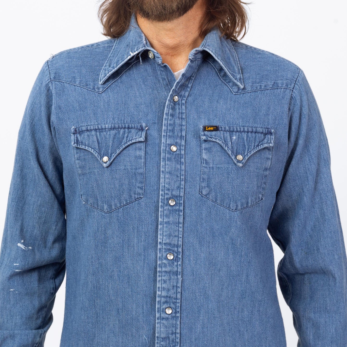 Vintage 70s Lee Chambray Denim Pearl Snap Western Shirt - Medium | Cowboy Blue Jean Workwear Top