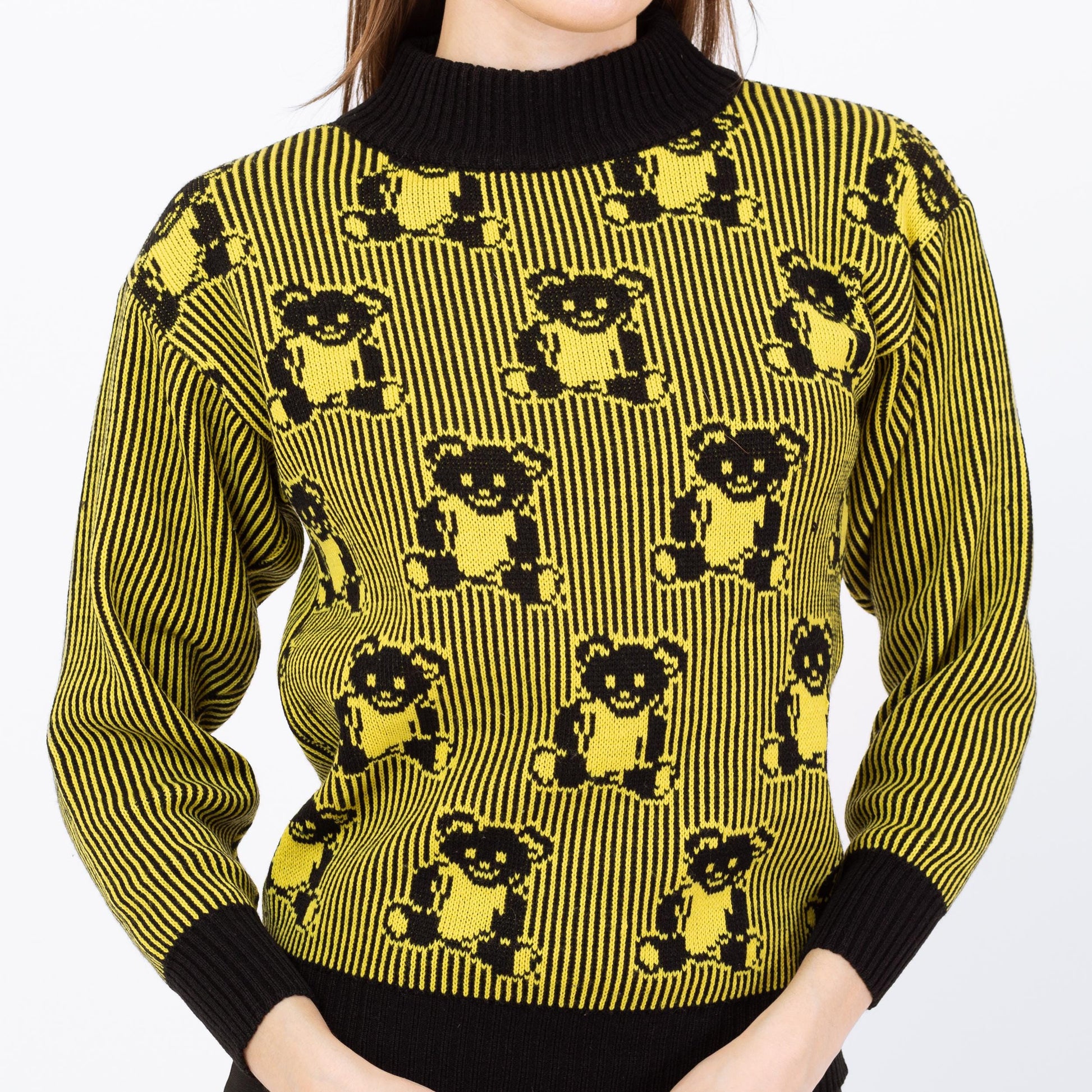 Vintage 80s Goth Teddy Bear Intarsia Knit Sweater - XS to Small | Black & Yellow Pullover