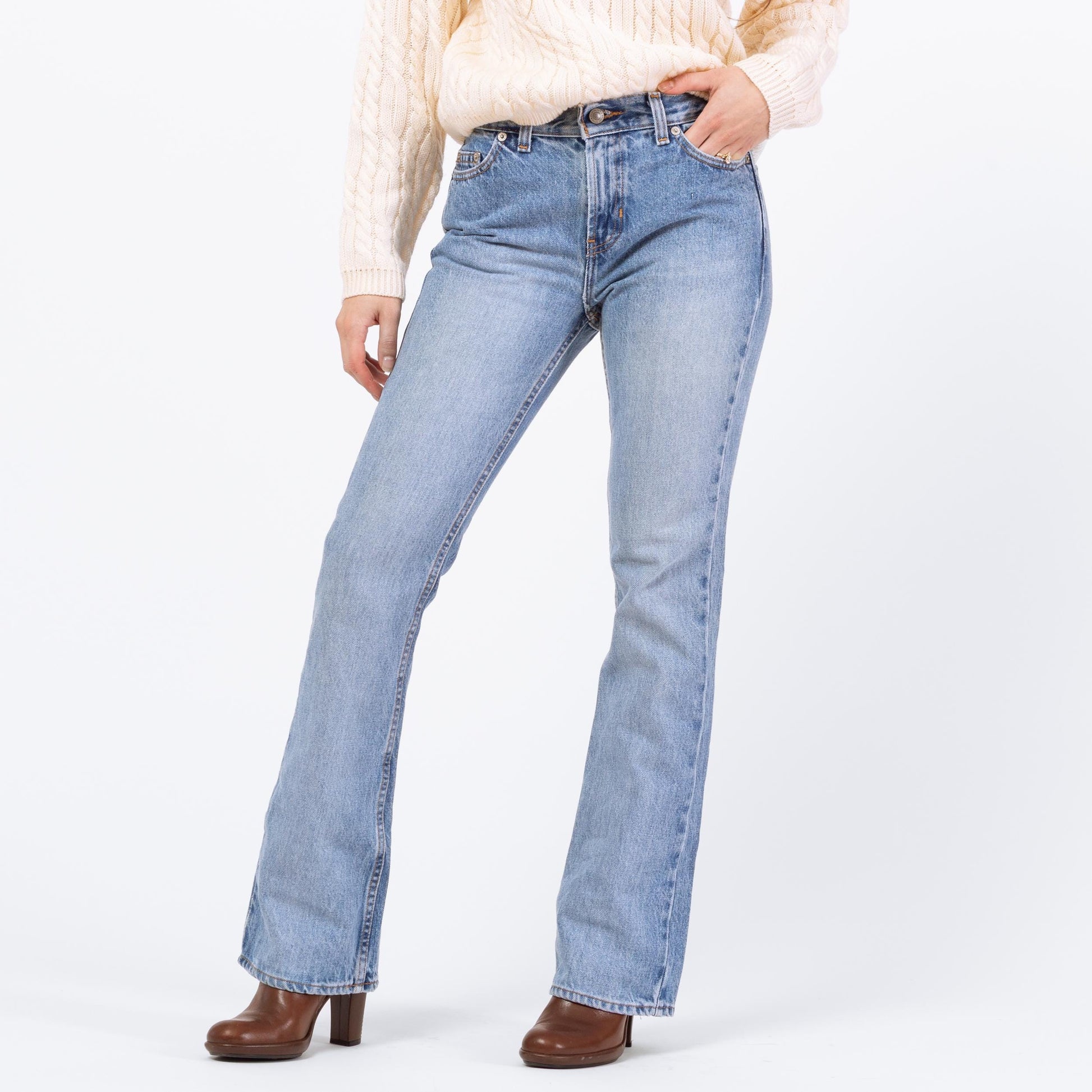 Vintage Y2K Light Wash Mid Rise Bootcut Jeans – Extra Small | 2000s Faded Denim Low Riders